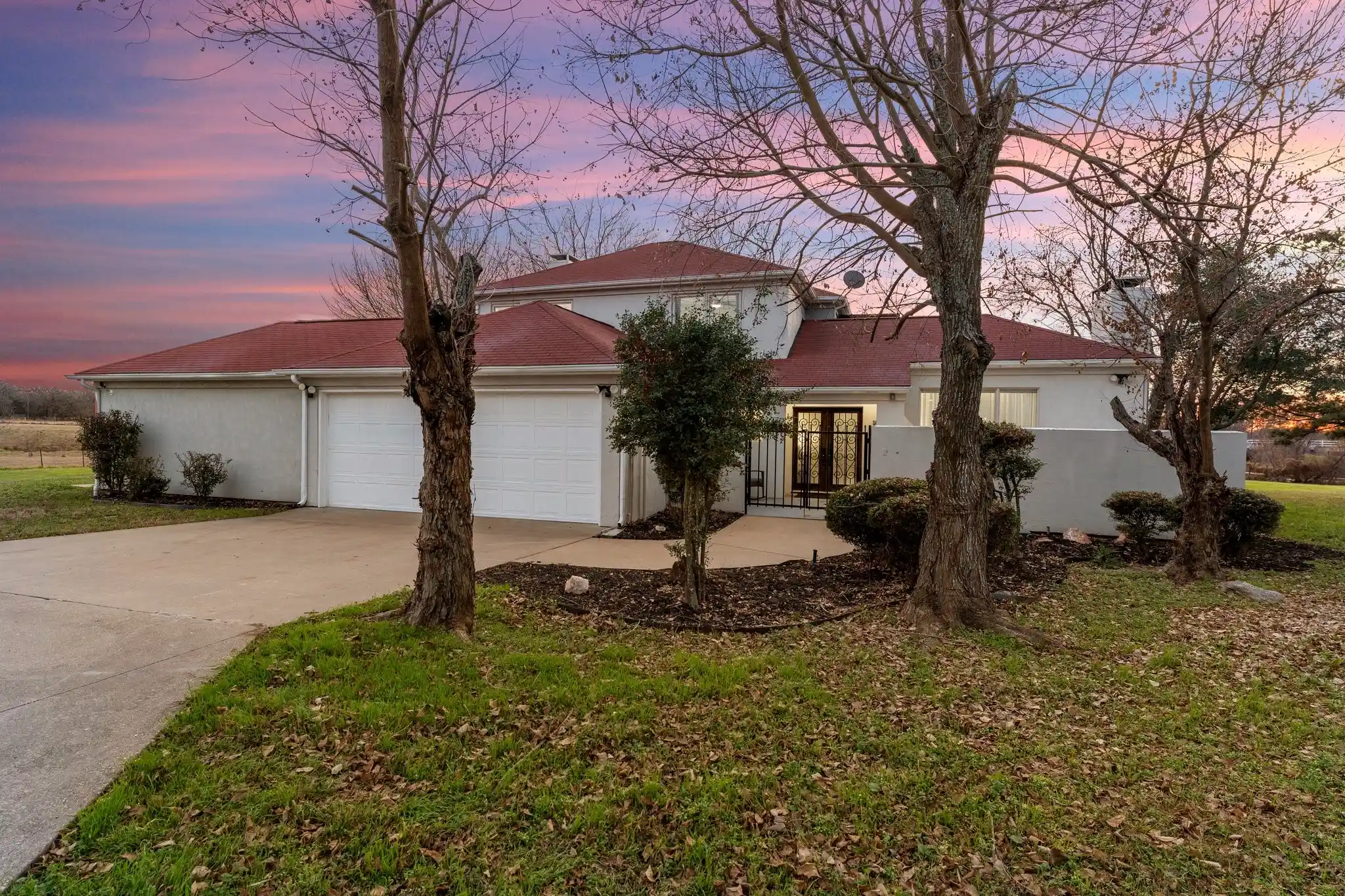 Single family home for sale at 8862 County Rd 4028, Kemp, TX 75143 | MLS# 21419919