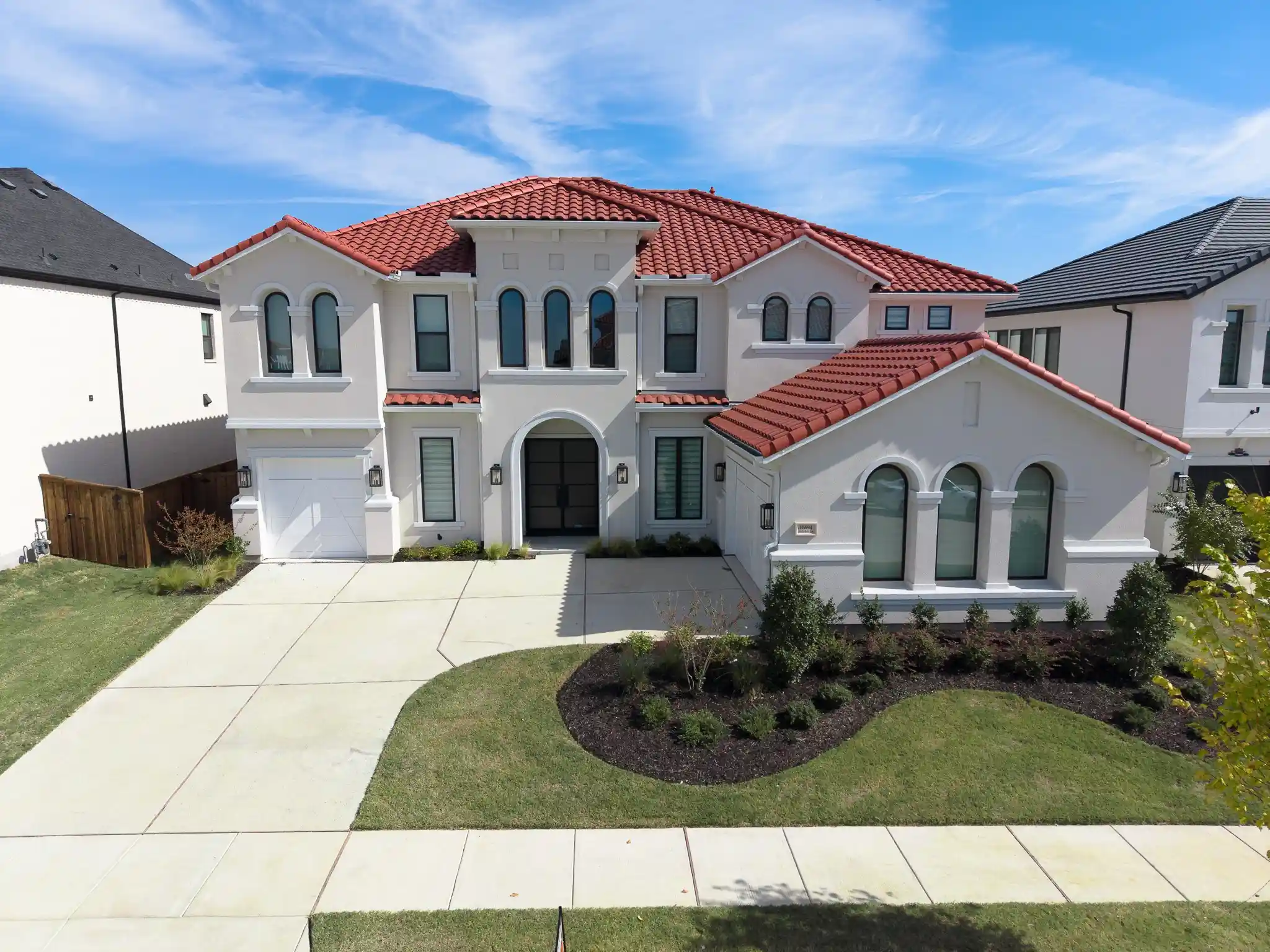 Photo 1 of Mansion for sale at 10694 Hollydale Ln, Frisco, TX 75035 | MLS# 21412115 | Listing updated on 2026-10-25