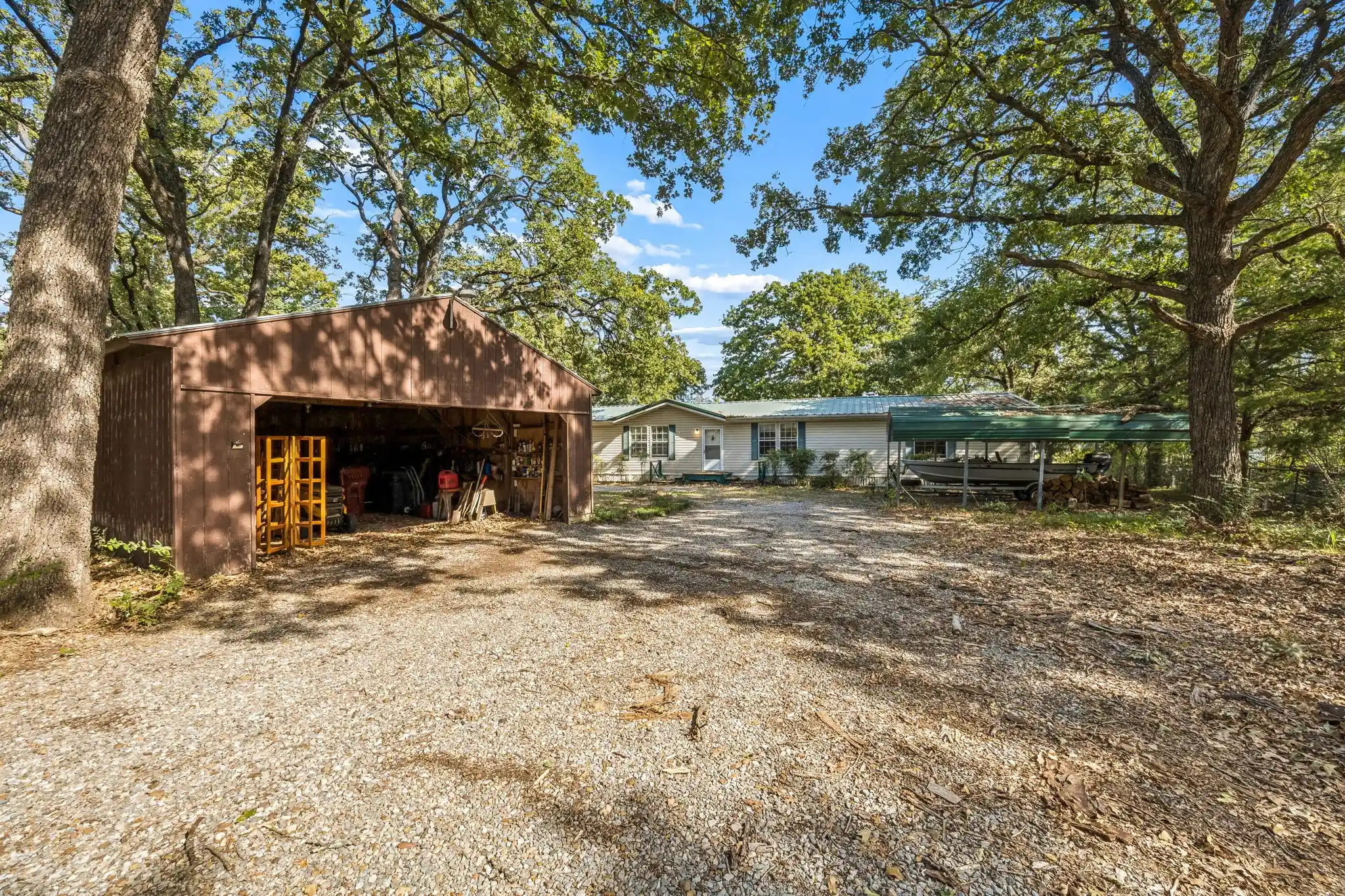 Photo 1 of Manufactured home for sale at 7018 Post Oak Dr, Bonham, TX 75418 | MLS# 21417582 | Listing updated on 2026-10-27