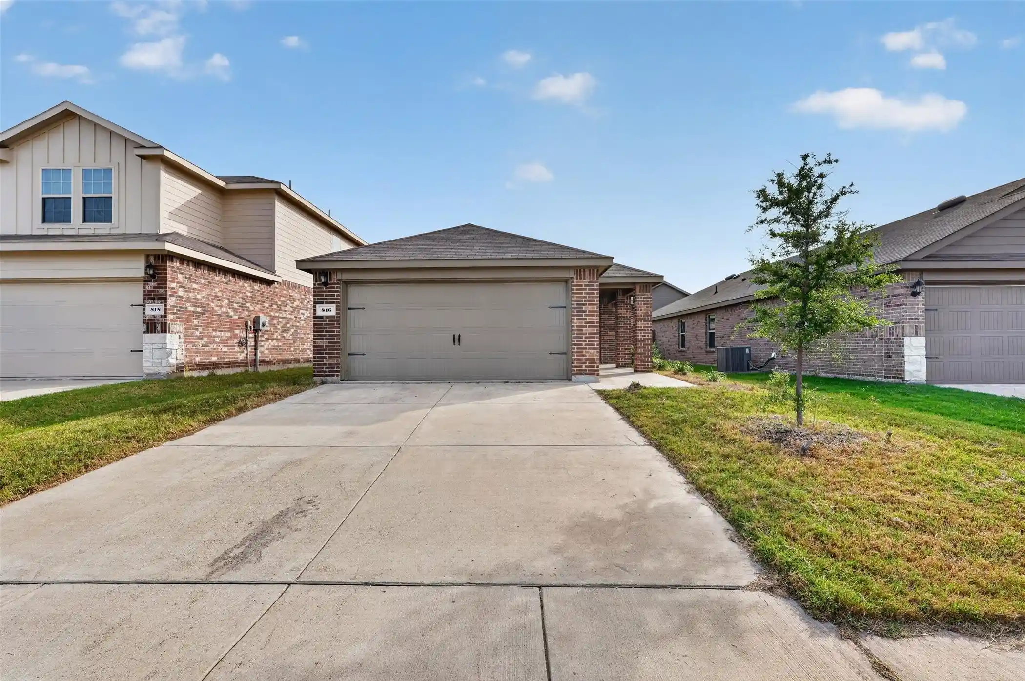Single family home for sale at 816 Hay Loft Ln, Royse City, TX 75189 | MLS# 21420189