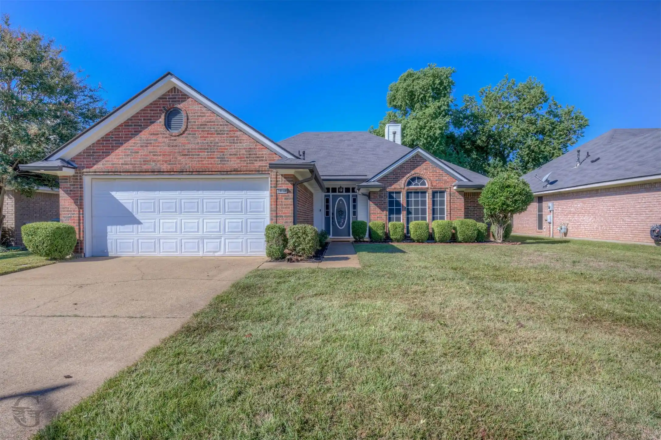 Photo 1 of Single family home for sale at 6018 Sandalwood Dr, Bossier City, LA 71111 | MLS# 21419798 | Listing updated on 2026-10-25