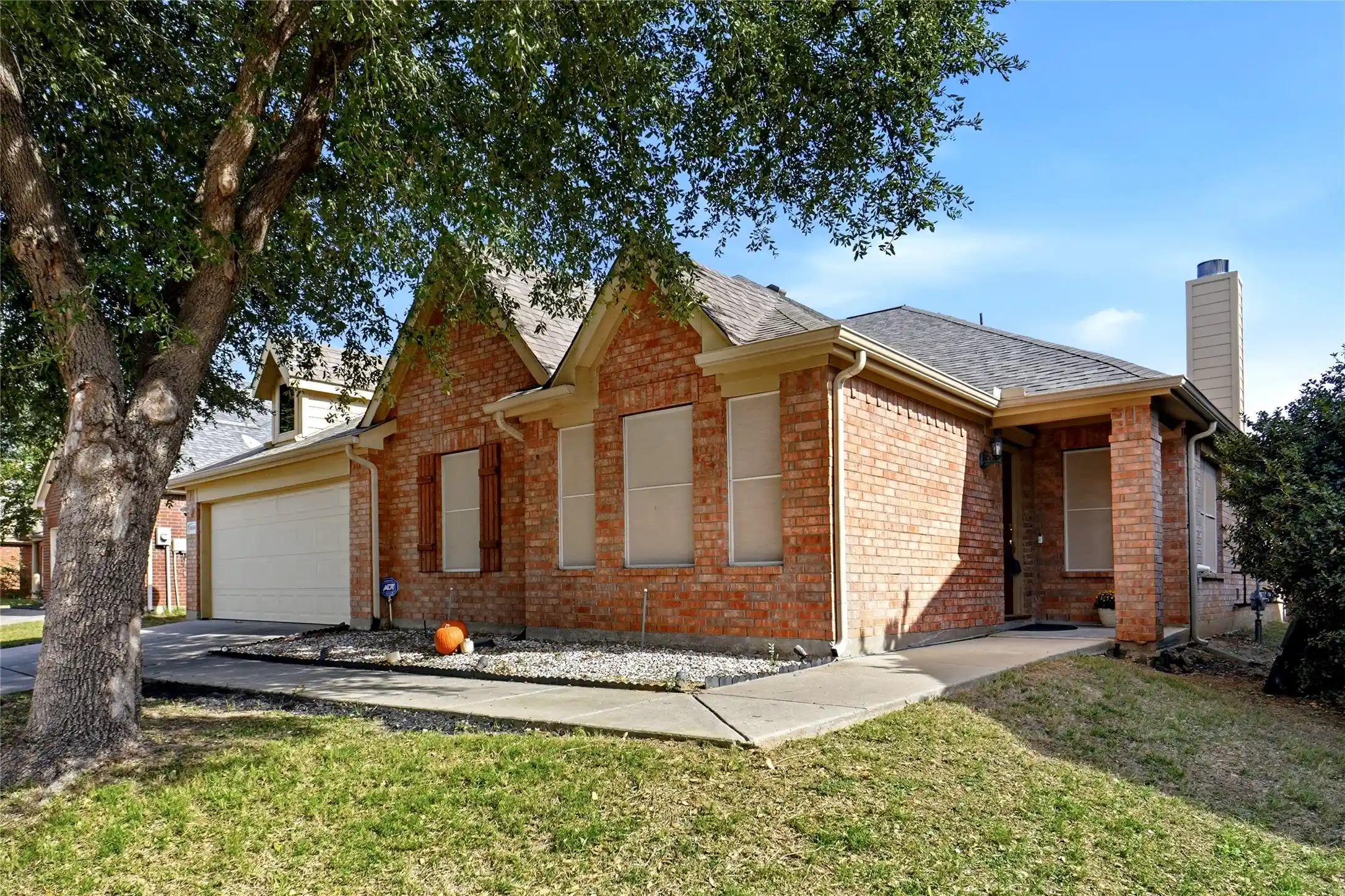 Photo 1 of Single family home for sale at 4856 Carrotwood Dr, Fort Worth, TX 76244 | MLS# 21415733 | Listing updated on 2026-10-30