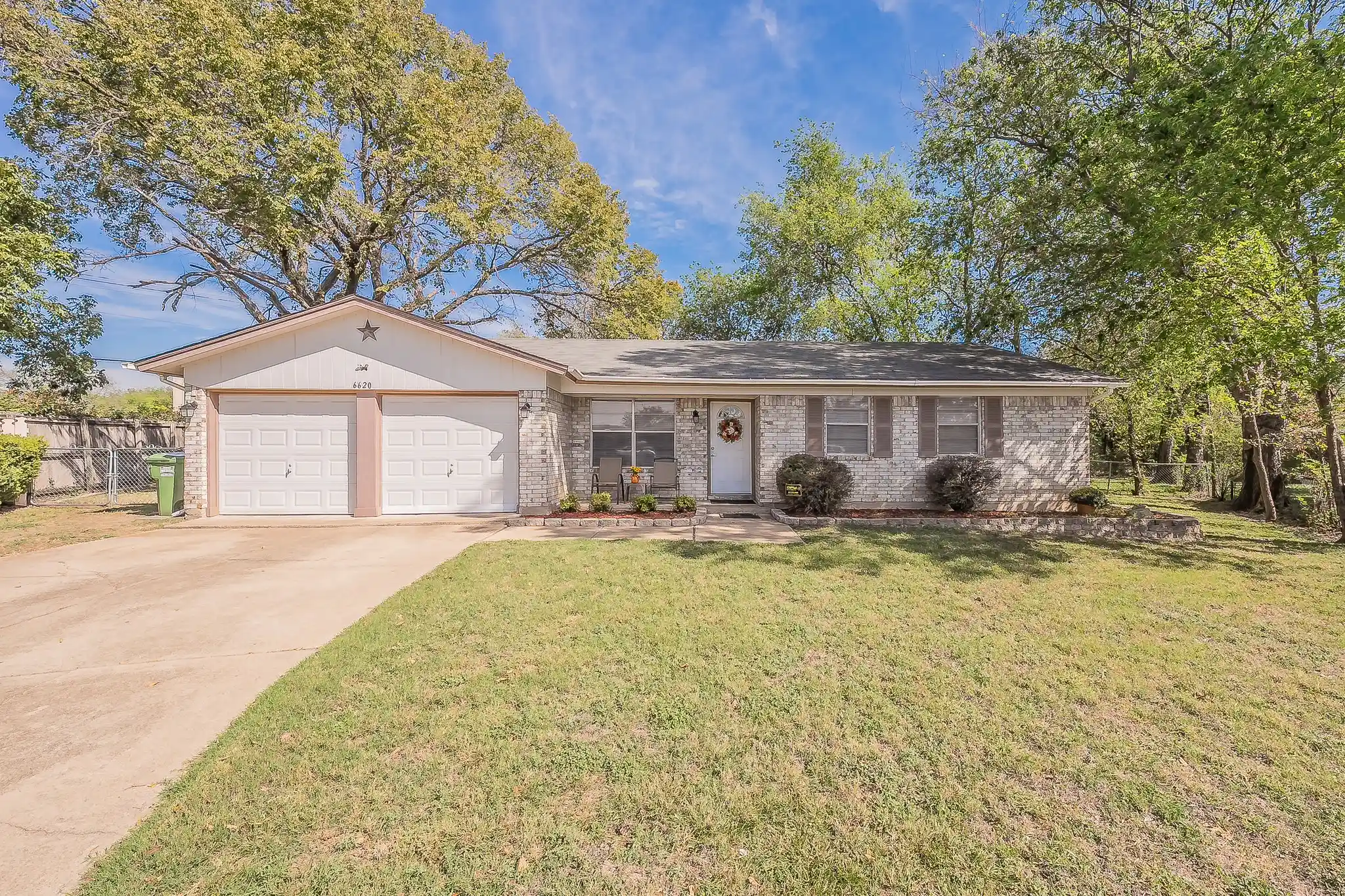 Photo 1 of Single family home for sale at 6620 Rickee Ct, Watauga, TX 76148 | MLS# 21420588 | Listing updated on 2026-10-28