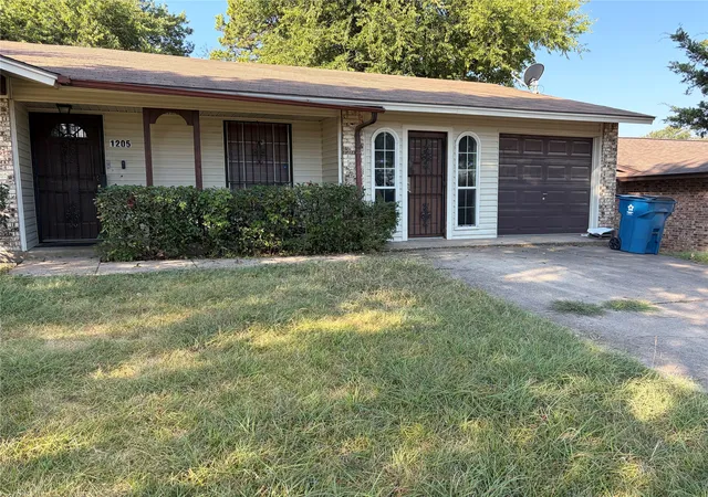 Single family home for sale at 1205 Woodcrest Ln, Hutchins, TX 75141 | MLS# 21420752