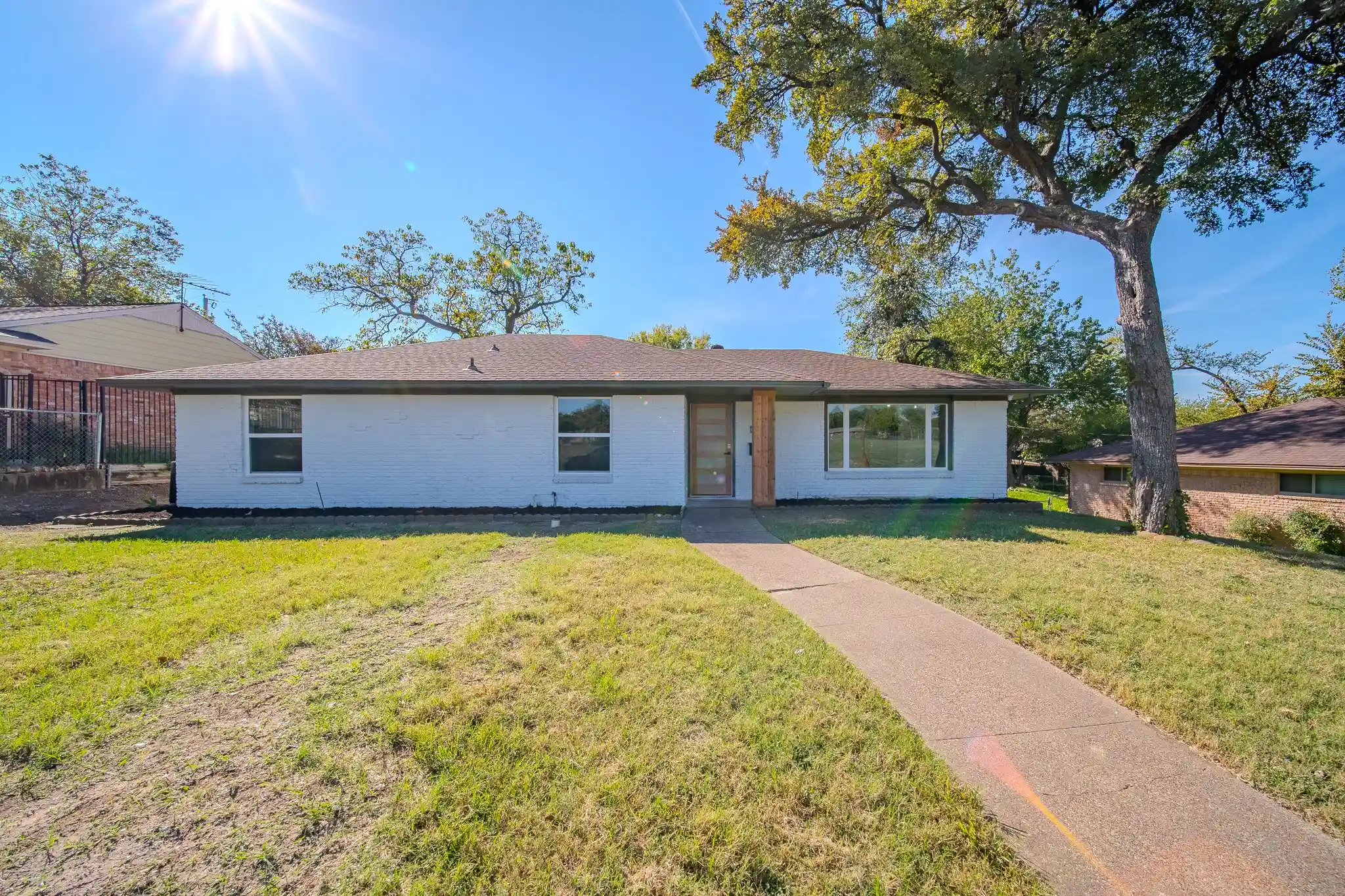 Single family home for sale at 1216 Nokomis Ave, Dallas, TX 75224 | MLS# 21421245