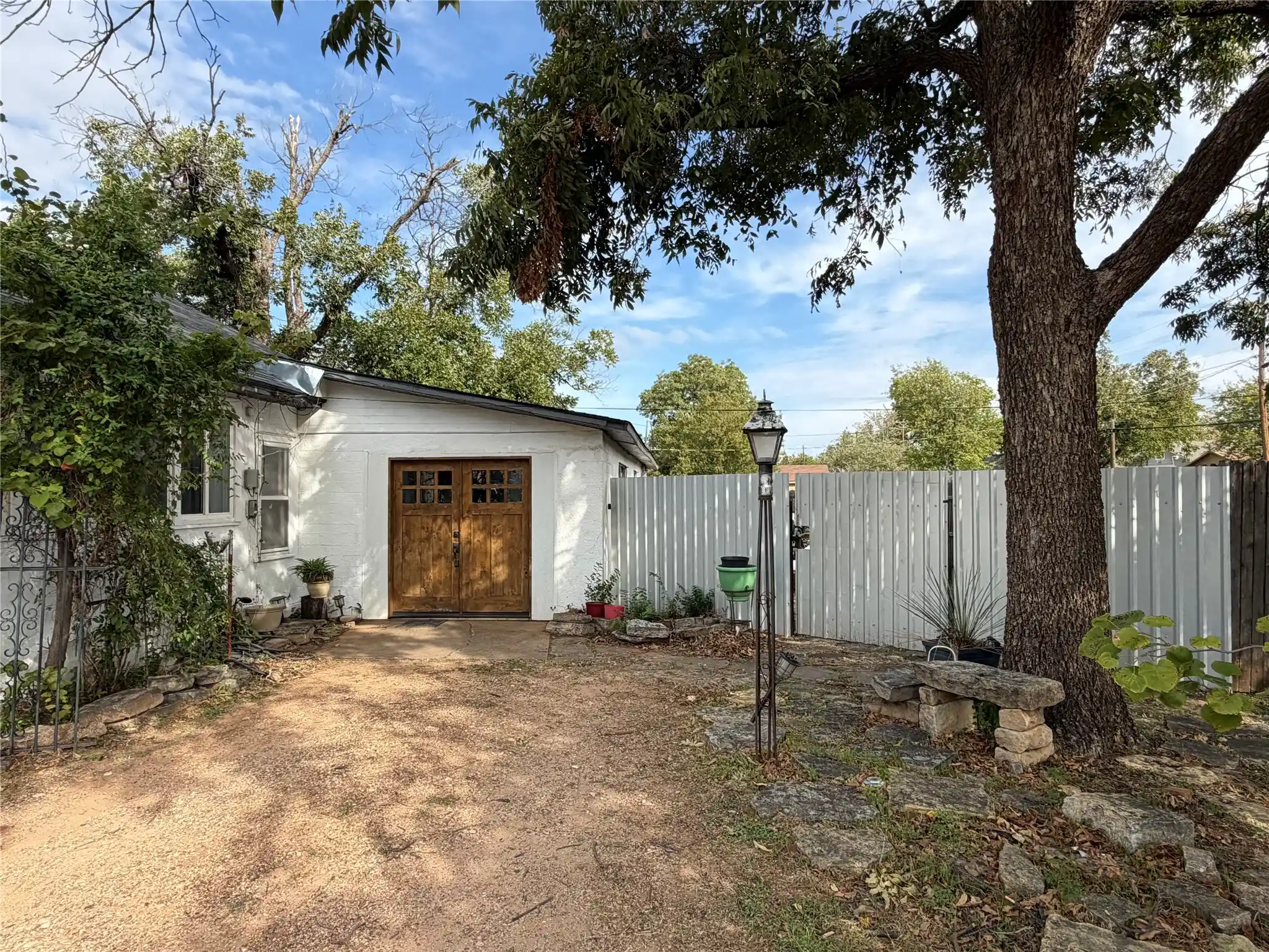 Photo 1 of Single family home for sale at 400 N River St, Seymour, TX 76380 | MLS# 21421058 | Listing updated on 2026-10-27