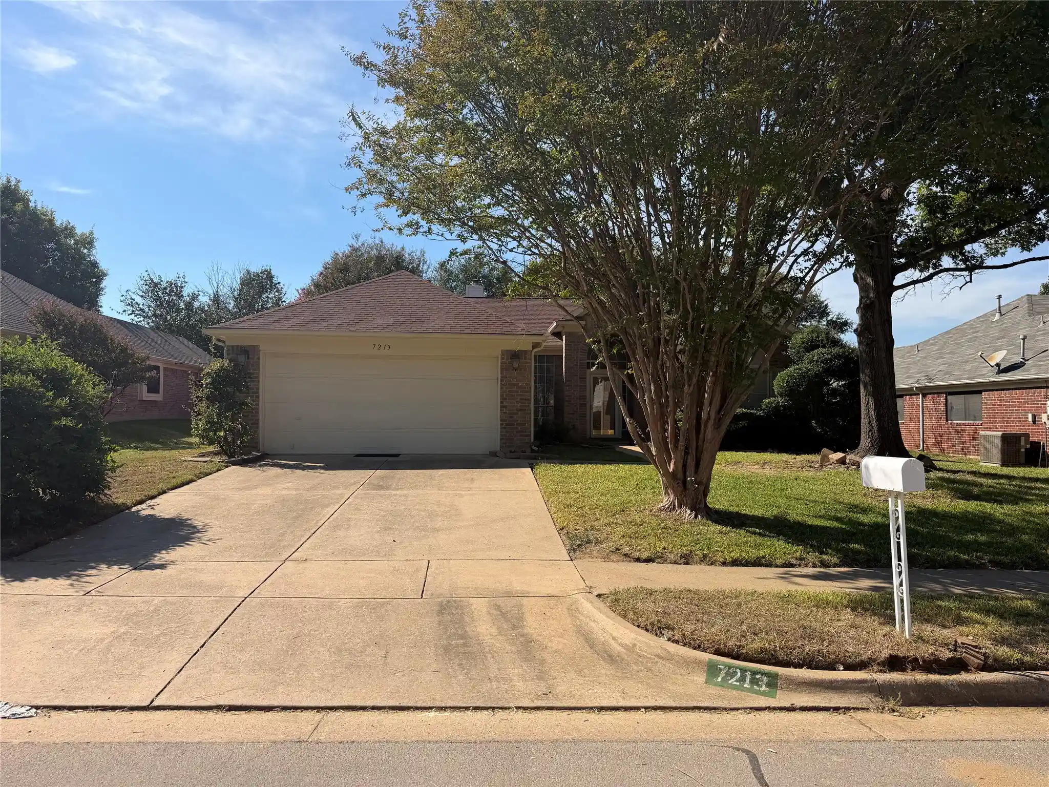 Single family home for sale at 7613 Crabtree Ln, North Richland Hills, TX 76182 | MLS# 21419690