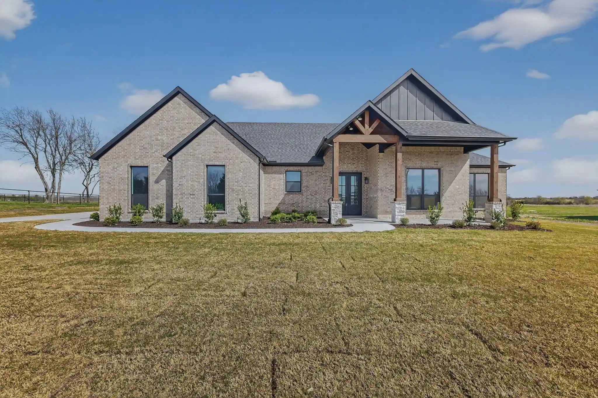 Single family home for sale at 4961 County Rd 1098, Celeste, TX 75423 | MLS# 21421526