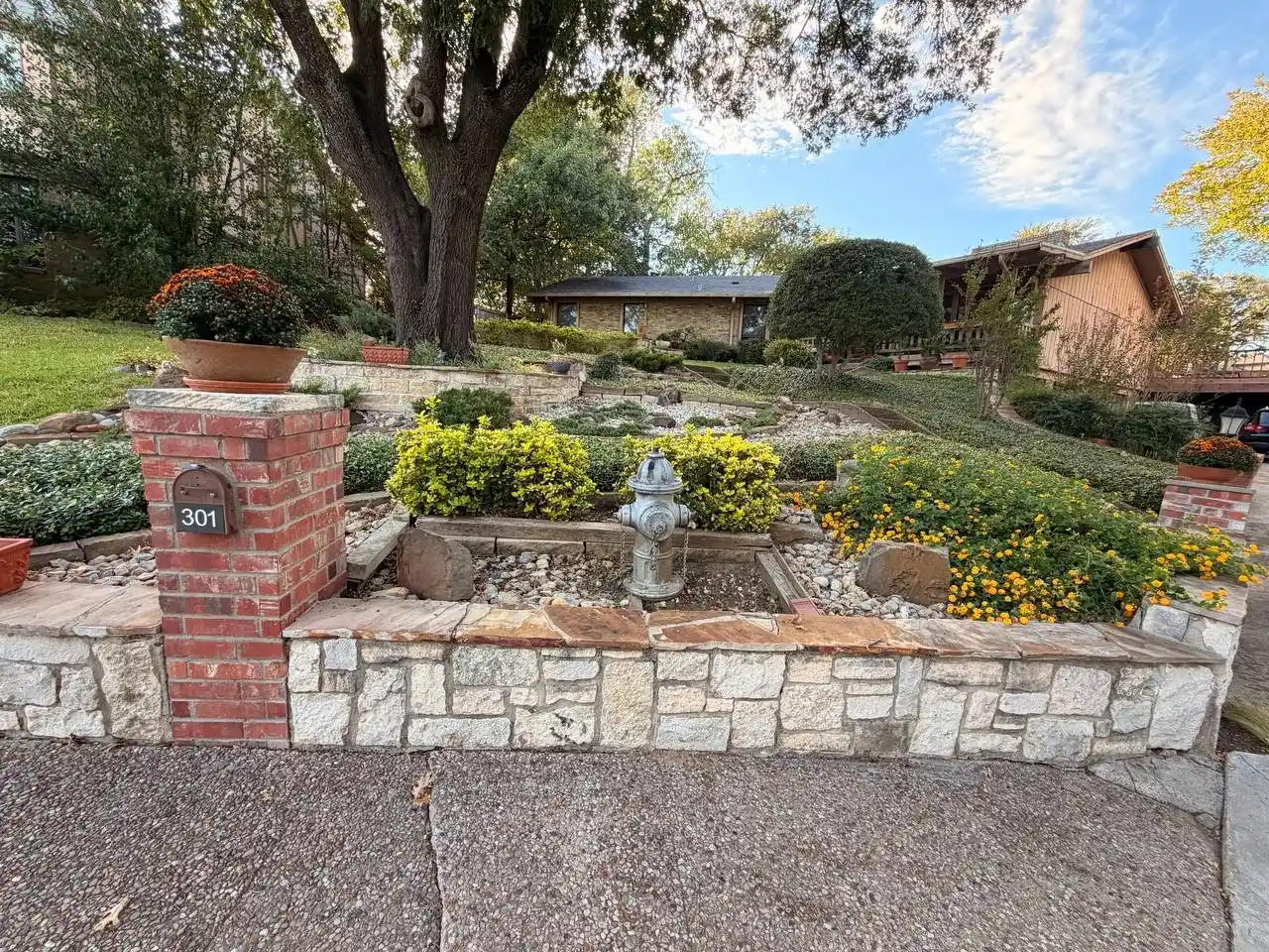 Single family home for sale at 301 San Mateo Ct, Irving, TX 75062 | MLS# 21421610