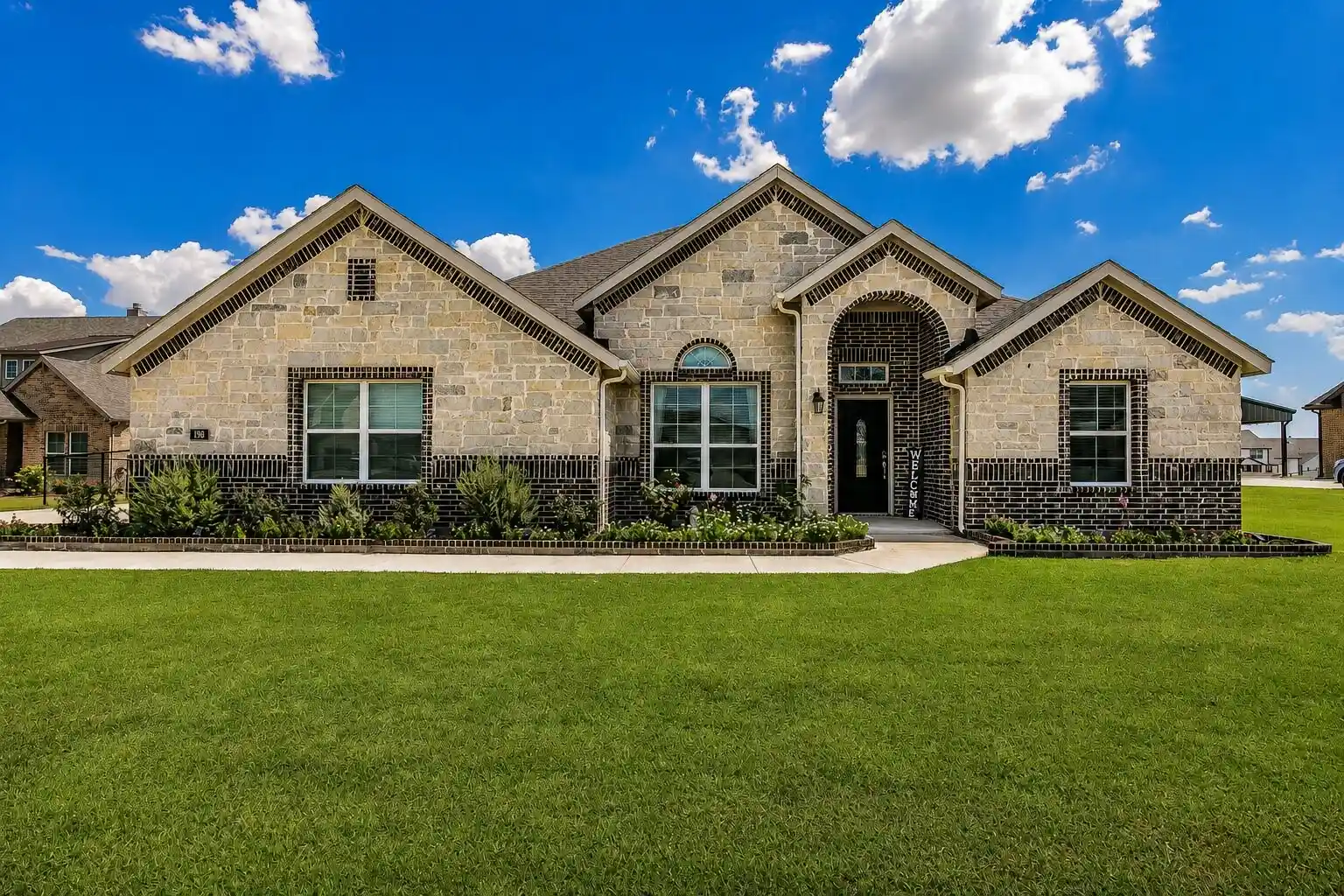 Single family home for sale at 198 Spanish Moss Trl, Rhome, TX 76078 | MLS# 21421325