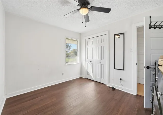 Photo 4 of Single family home for sale at 2515 North Pkwy, Mesquite, TX 75149 | MLS# 21356219 | Listing updated on 2026-10-30