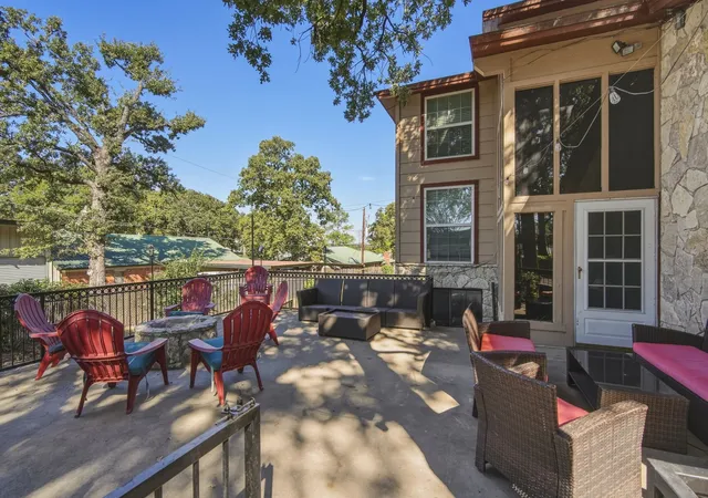 Photo 3 of Single family home for sale at 6580 Wells Burnett Rd, Fort Worth, TX 76135 | MLS# 21422217 | Listing updated on 2026-10-30
