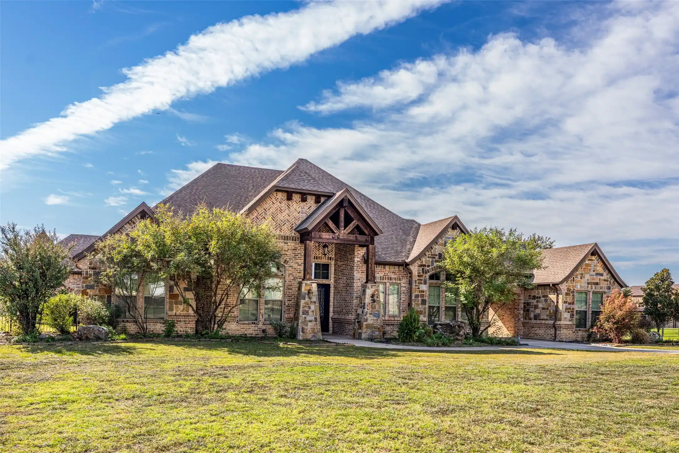 Single family home for sale at 1531 Velda Kay Ln, Haslet, TX 76052 | MLS# 21421920