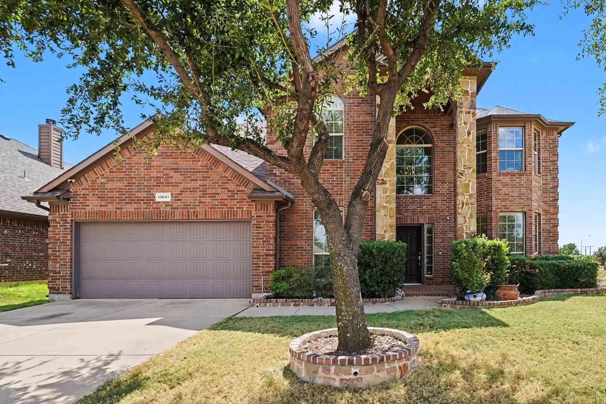 Single family home for sale at 10041 Red Blf Ln, Fort Worth, TX 76177 | MLS# 21421648