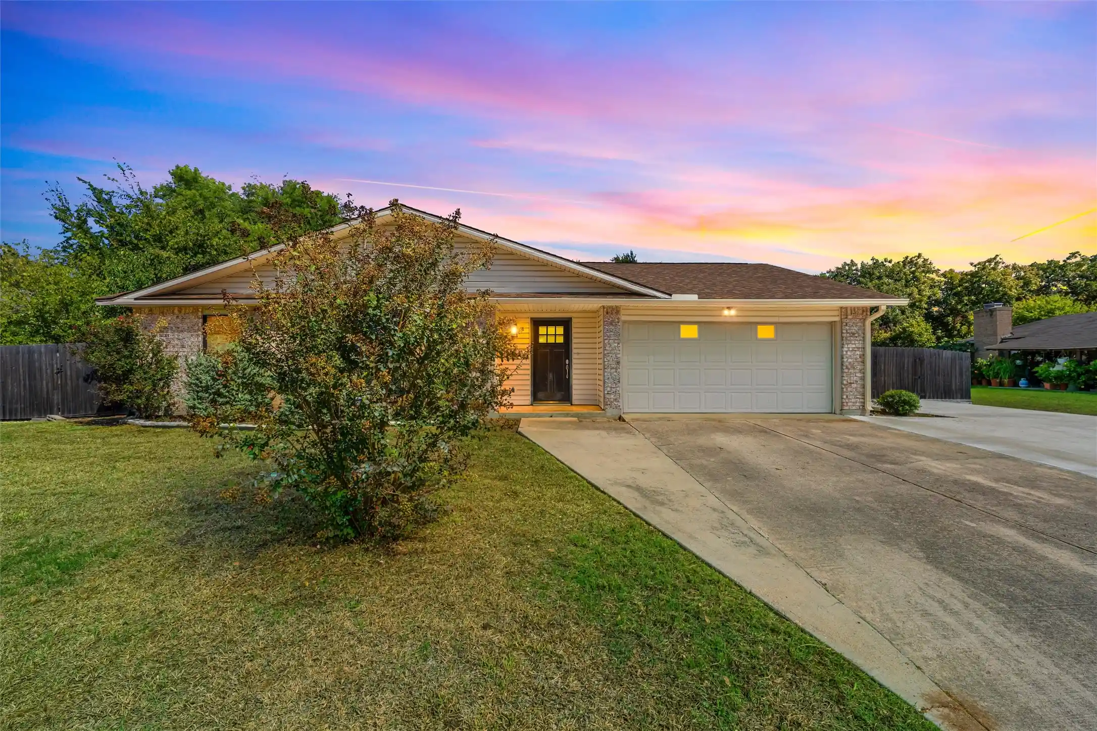 Photo 1 of Single family home for sale at 2110 Carnation Ln, Temple, TX 76502 | MLS# 21422331 | Listing updated on 2026-10-28