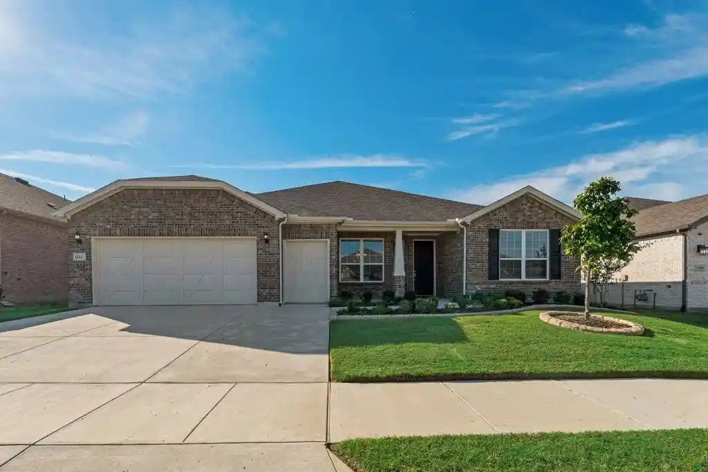 Photo 1 of Single family home for sale at 1112 Cornerstone Dr, Little Elm, TX 76227 | MLS# 21420800 | Listing updated on 2026-10-28