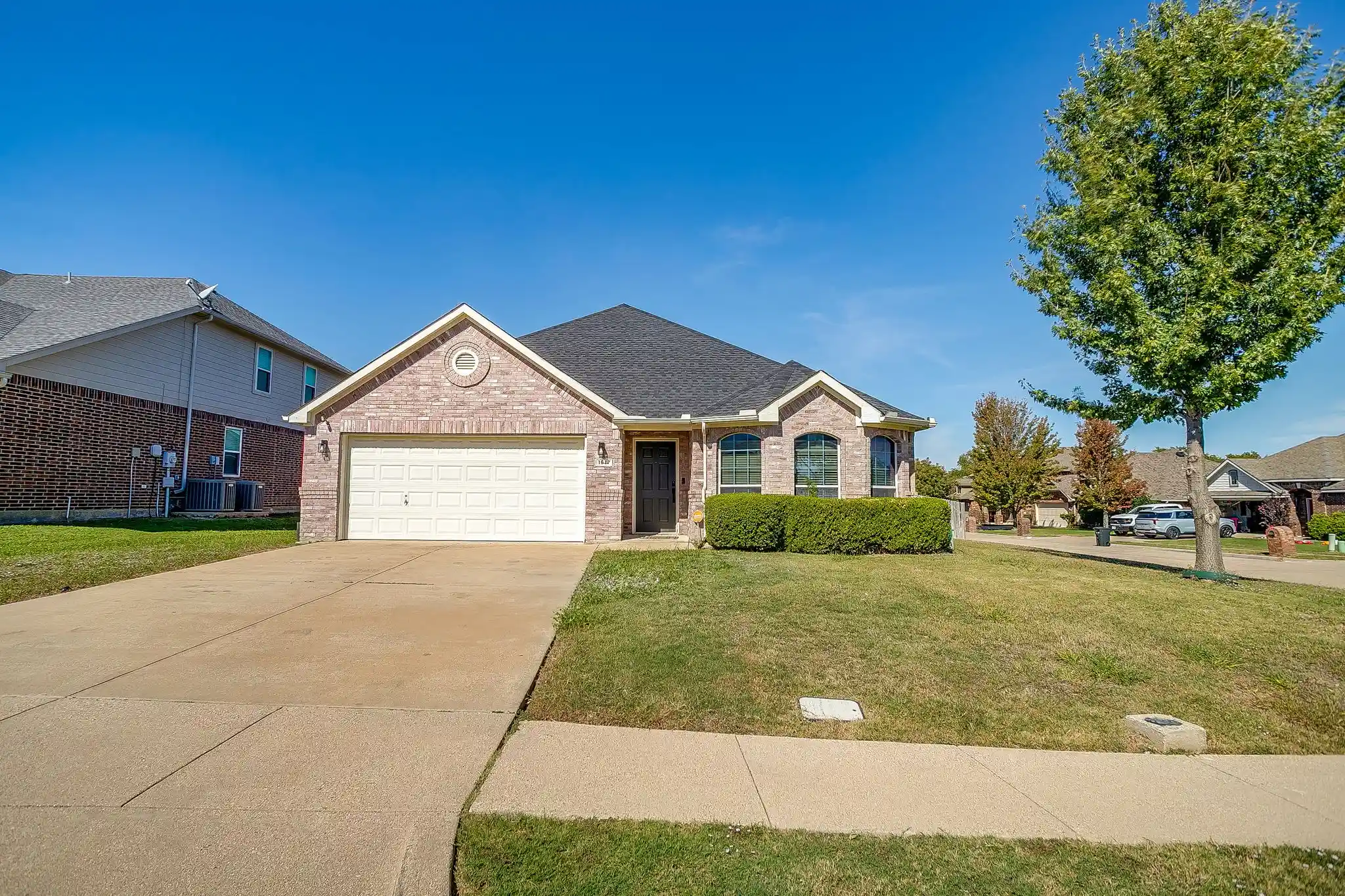Single family home for sale at 1617 Cowtown Dr, Mansfield, TX 76063 | MLS# 21410395