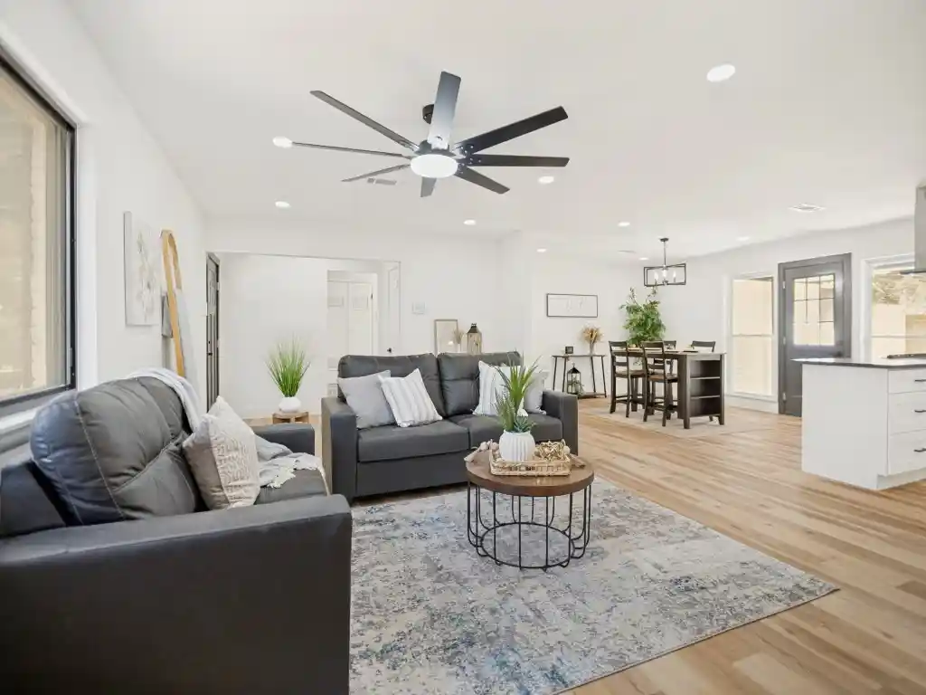 Single family home for sale at 502 Martin Ln, Euless, TX 76040 | MLS# 21404620