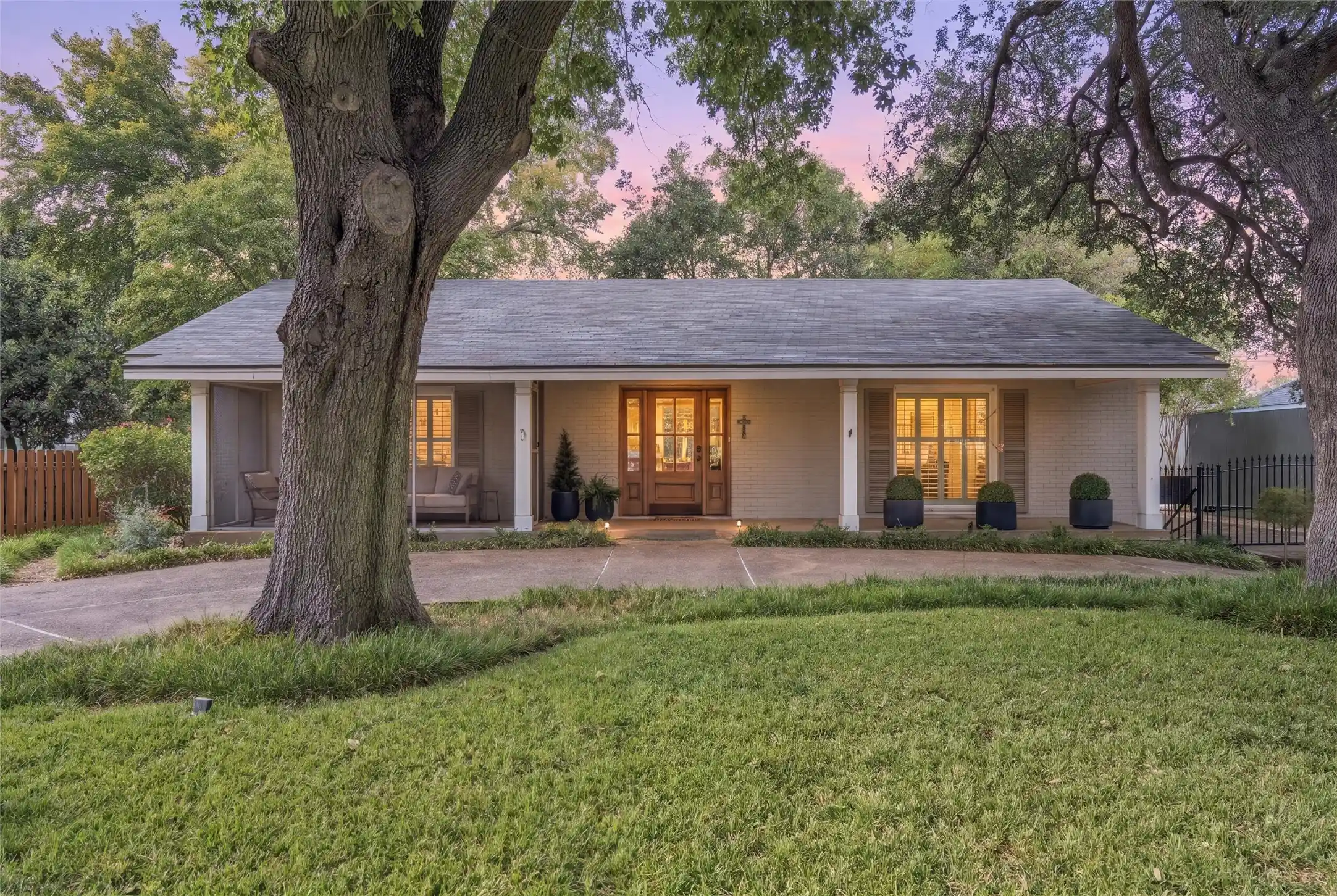 Single family home for sale at 404 N 39th Street, Waco, TX 76710 | MLS# 21421378