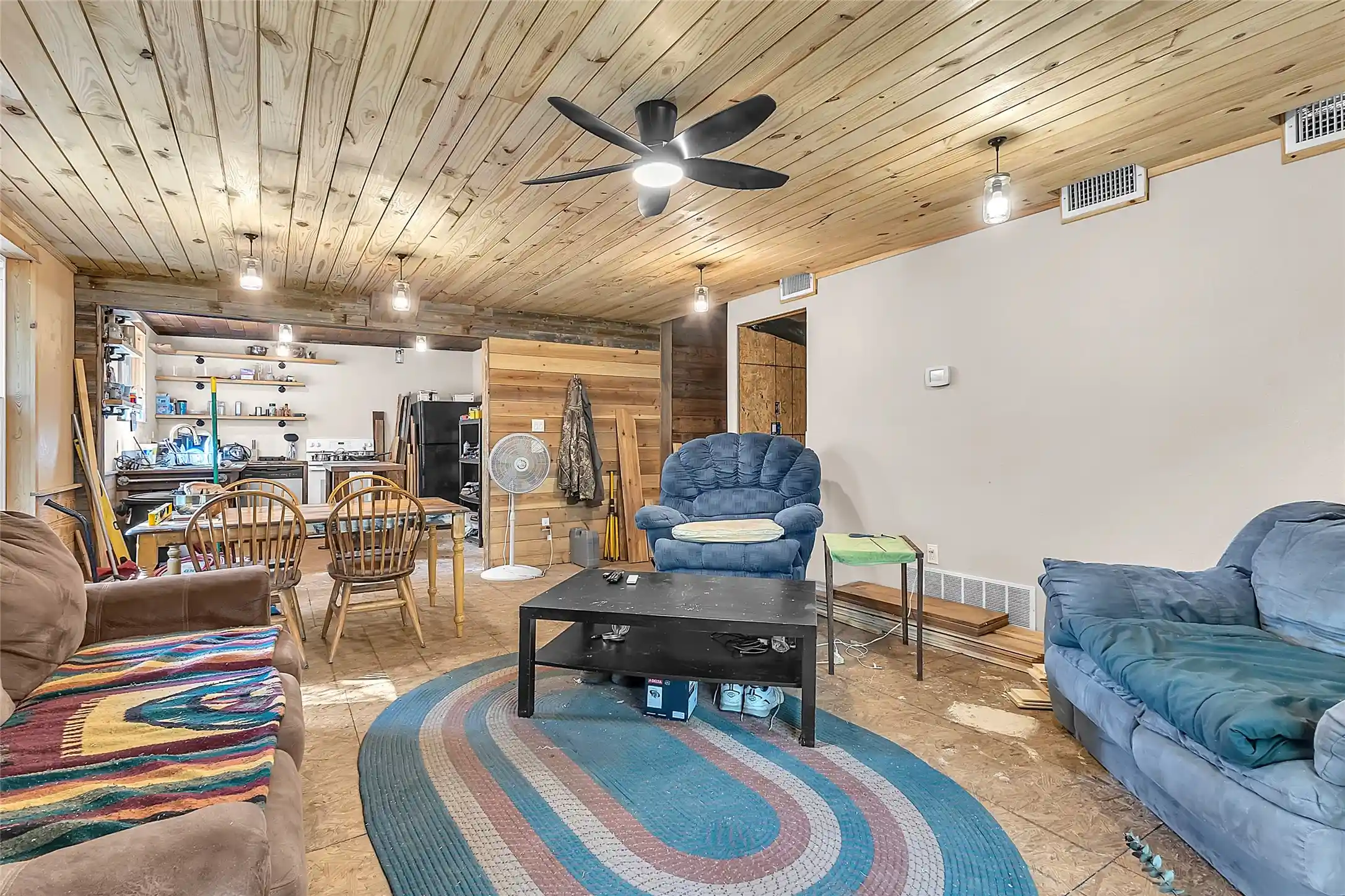 Single family home for sale at 131 Baff Bay Dr, Mabank, TX 75156 | MLS# 21421485