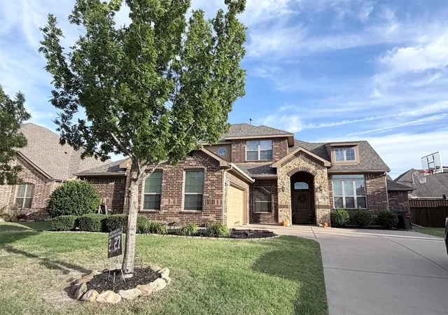Single family home for sale at 122 Anns Way, Forney, TX 75126 | MLS# 21415918