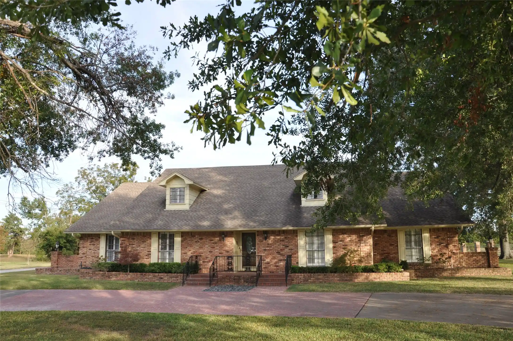 Photo 1 of Single family home for sale at 2014 Church St, Sulphur Springs, TX 75482 | MLS# 21420777 | Listing updated on 2026-10-28