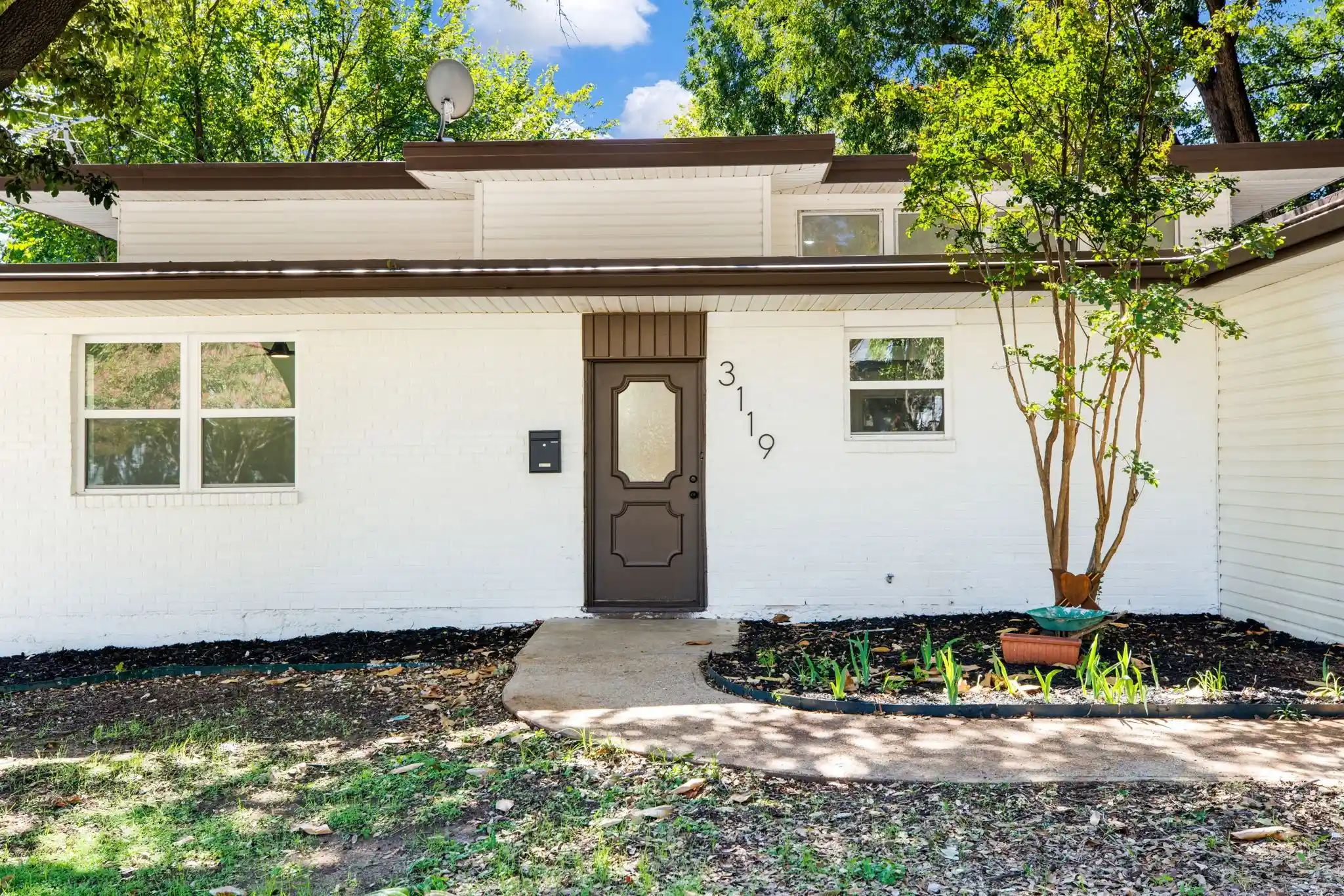 Photo 1 of Single family home for sale at 3119 Mimosa Park Dr, Richland Hills, TX 76118 | MLS# 21422817 | Listing updated on 2026-10-29