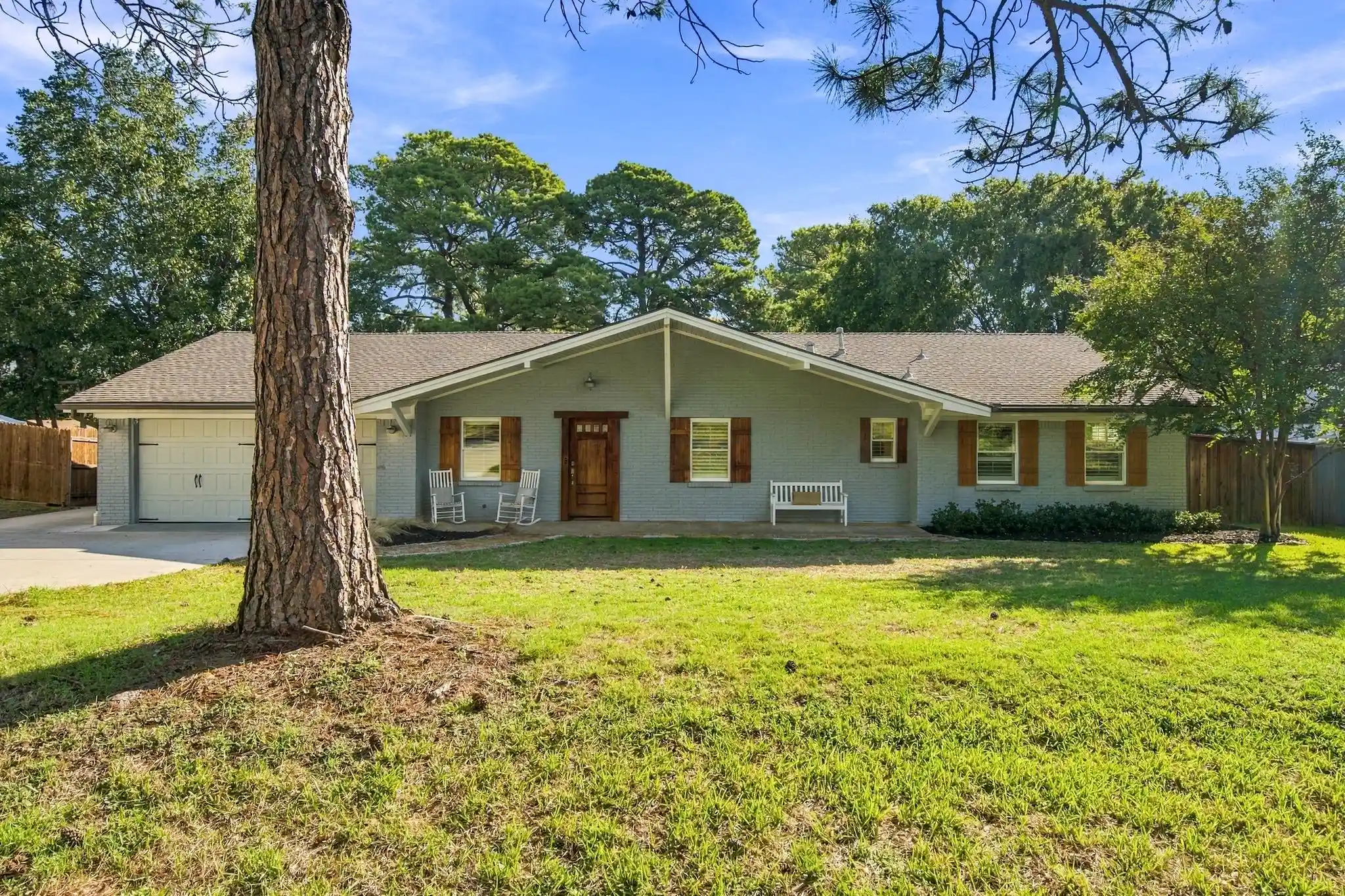 Single family home for sale at 3612 Grandview Dr, Grapevine, TX 76051 | MLS# 21420913