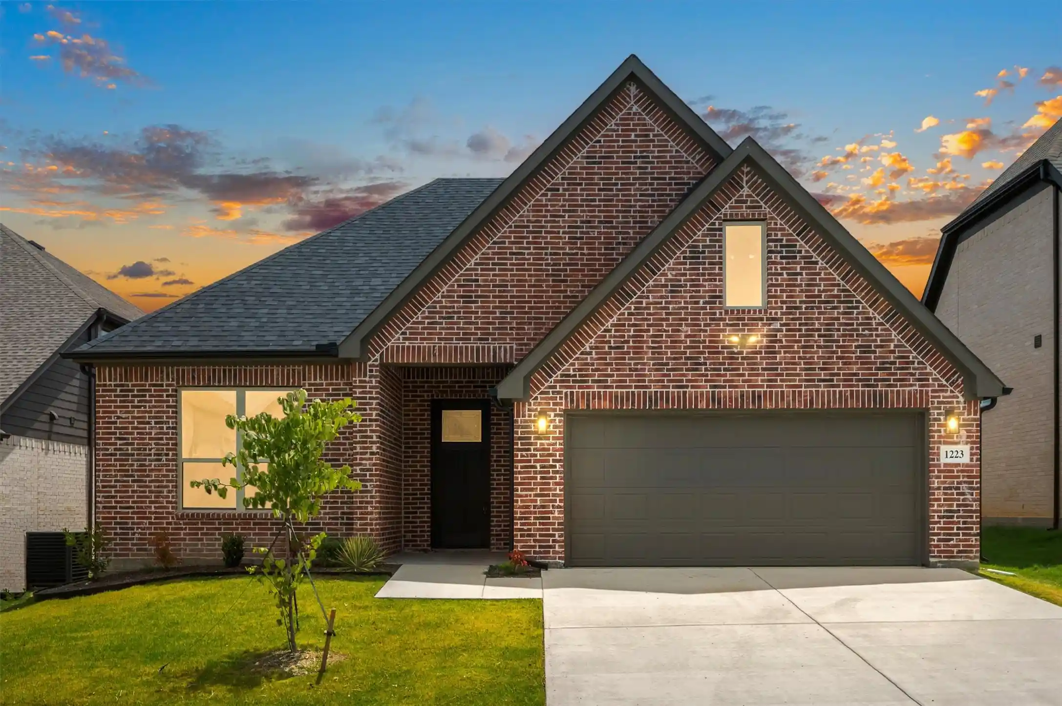 Photo 1 of Single family home for sale at 1223 Stagecoach Trl, Justin, TX 76247 | MLS# 21422603 | Listing updated on 2026-10-29
