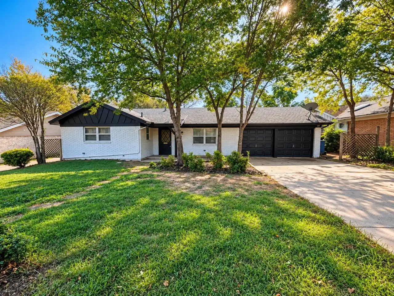 Single family home for sale at 1909 Marlene Dr, Euless, TX 76040 | MLS# 21423082