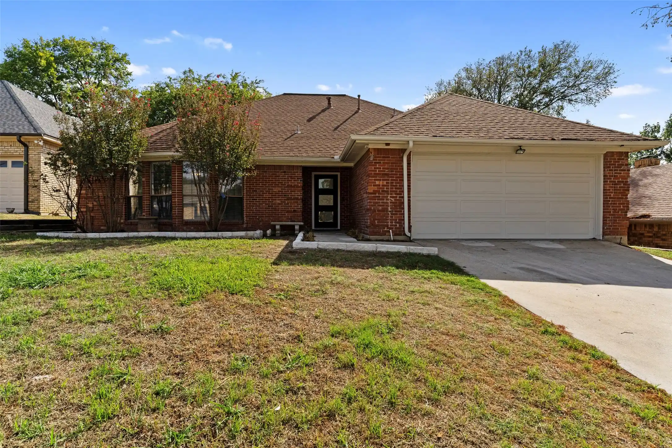 Single family home for sale at 4128 Woodenrail Ln, Irving, TX 75061 | MLS# 21422925