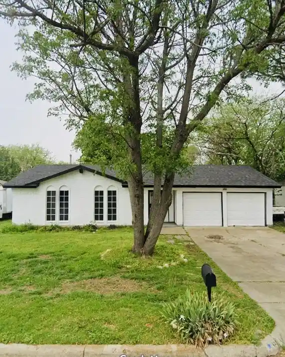 Single family home for sale at 6804 Margaret Dr, Forest Hill, TX 76140 | MLS# 21421785
