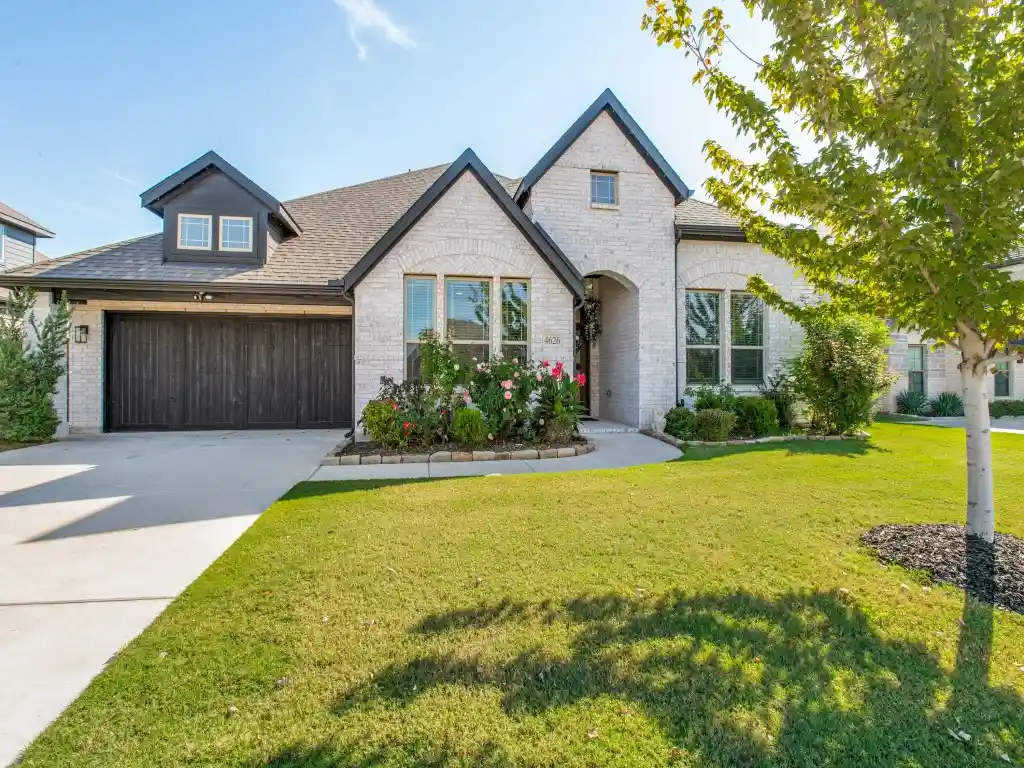 Photo 1 of Single family home for sale at 4626 Nomad Dr, Midlothian, TX 76065 | MLS# 21423155 | Listing updated on 2026-10-29