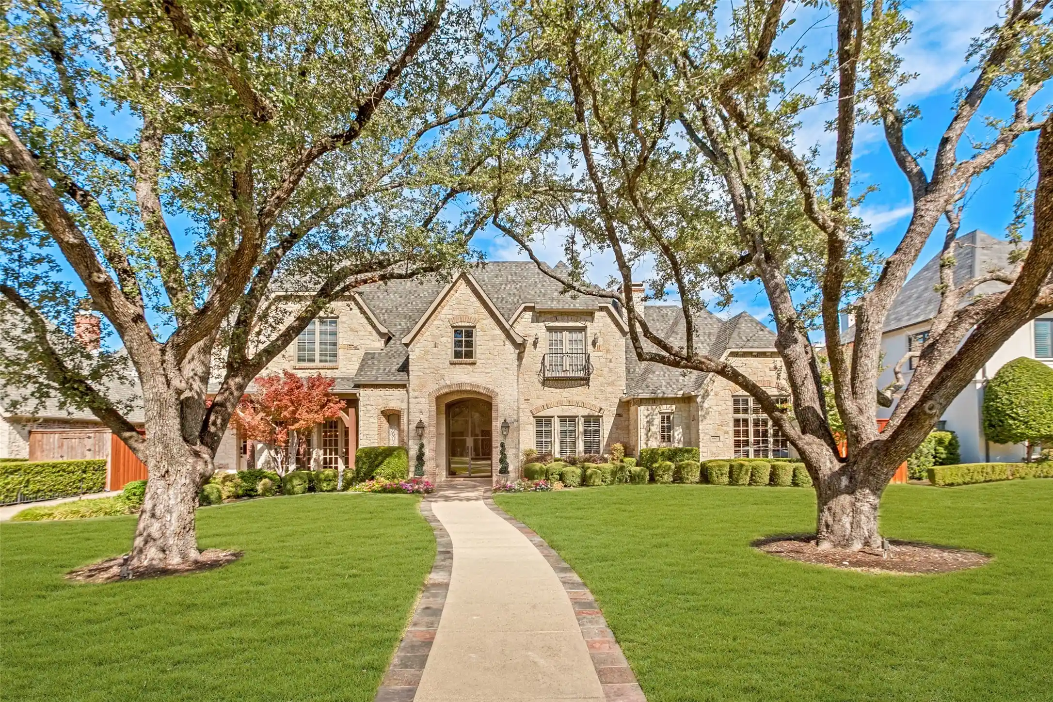 Single family home for sale at 6467 Orchid Ln, Dallas, TX 75230 | MLS# 21423229