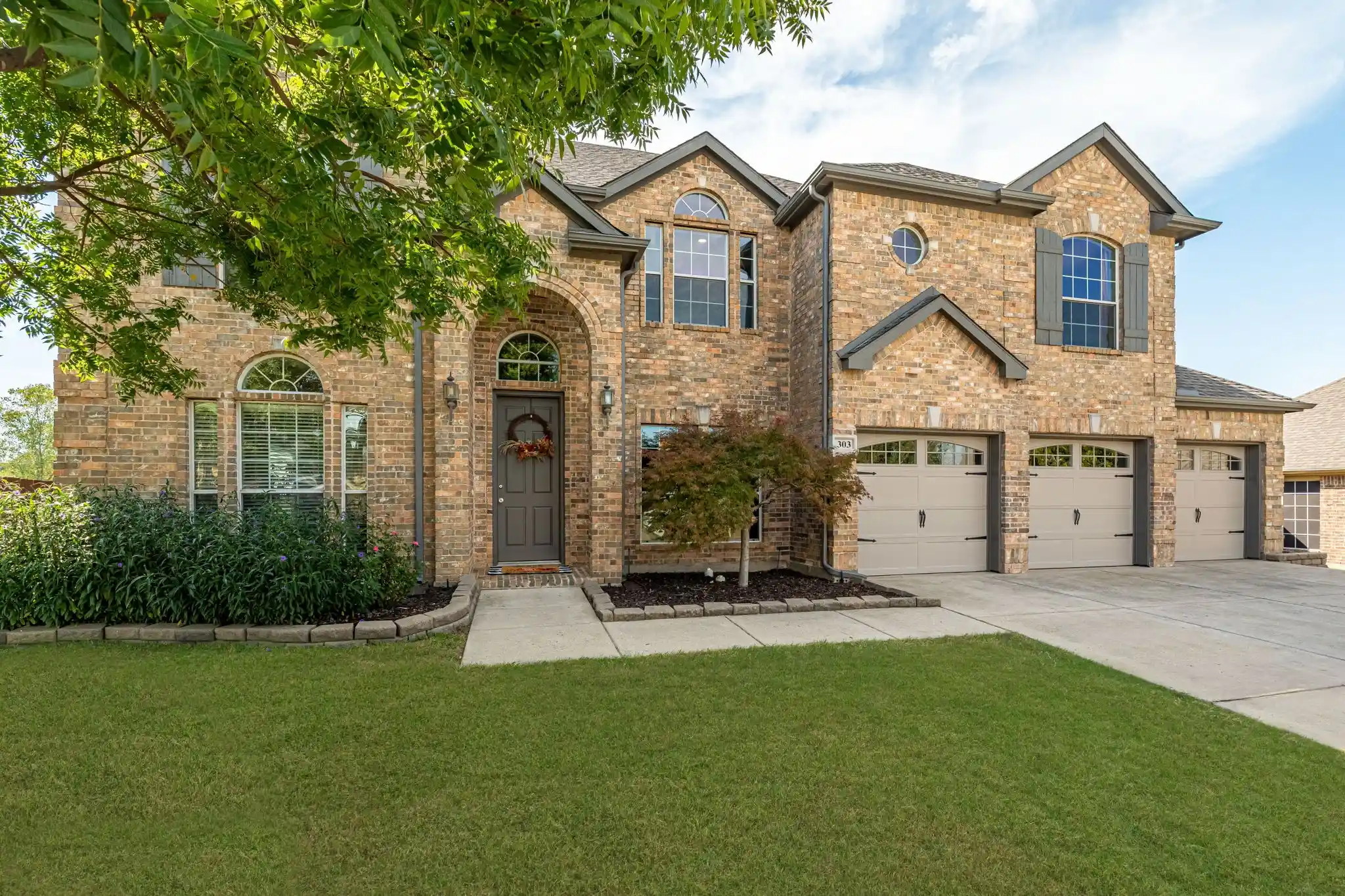 Single family home for sale at 303 Tobiano Ct, Celina, TX 75009 | MLS# 21422078