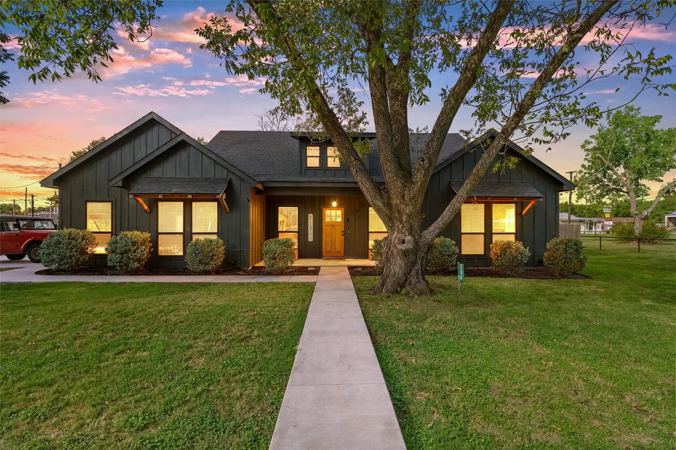 Single family home for sale at 205 N Neches St, Whitney, TX 76692 | MLS# 21422818
