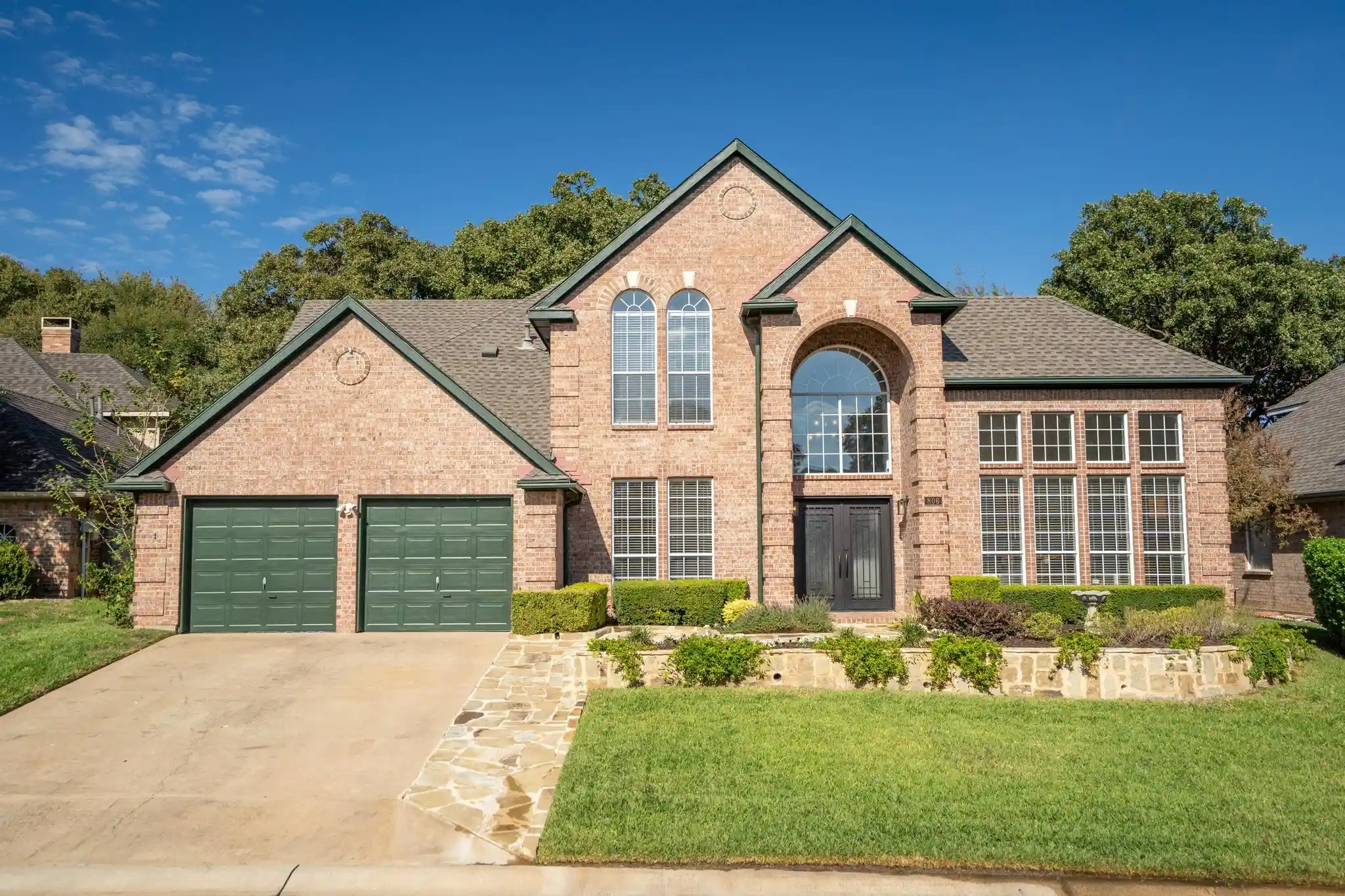 Single family home for sale at 806 Woodside Ct, Lewisville, TX 75077 | MLS# 21422659