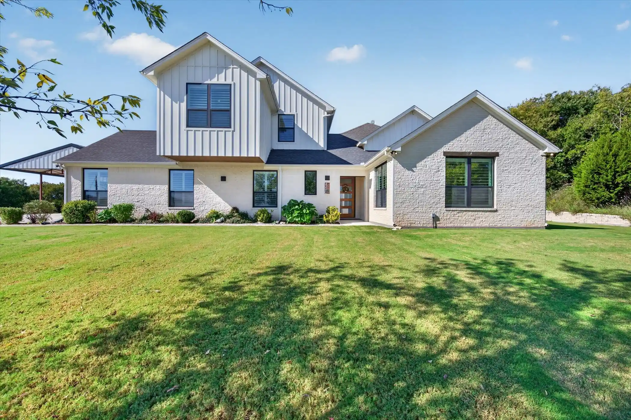 Single family home for sale at 4260 Rawleigh Dr, Fort Worth, TX 76126 | MLS# 21414617