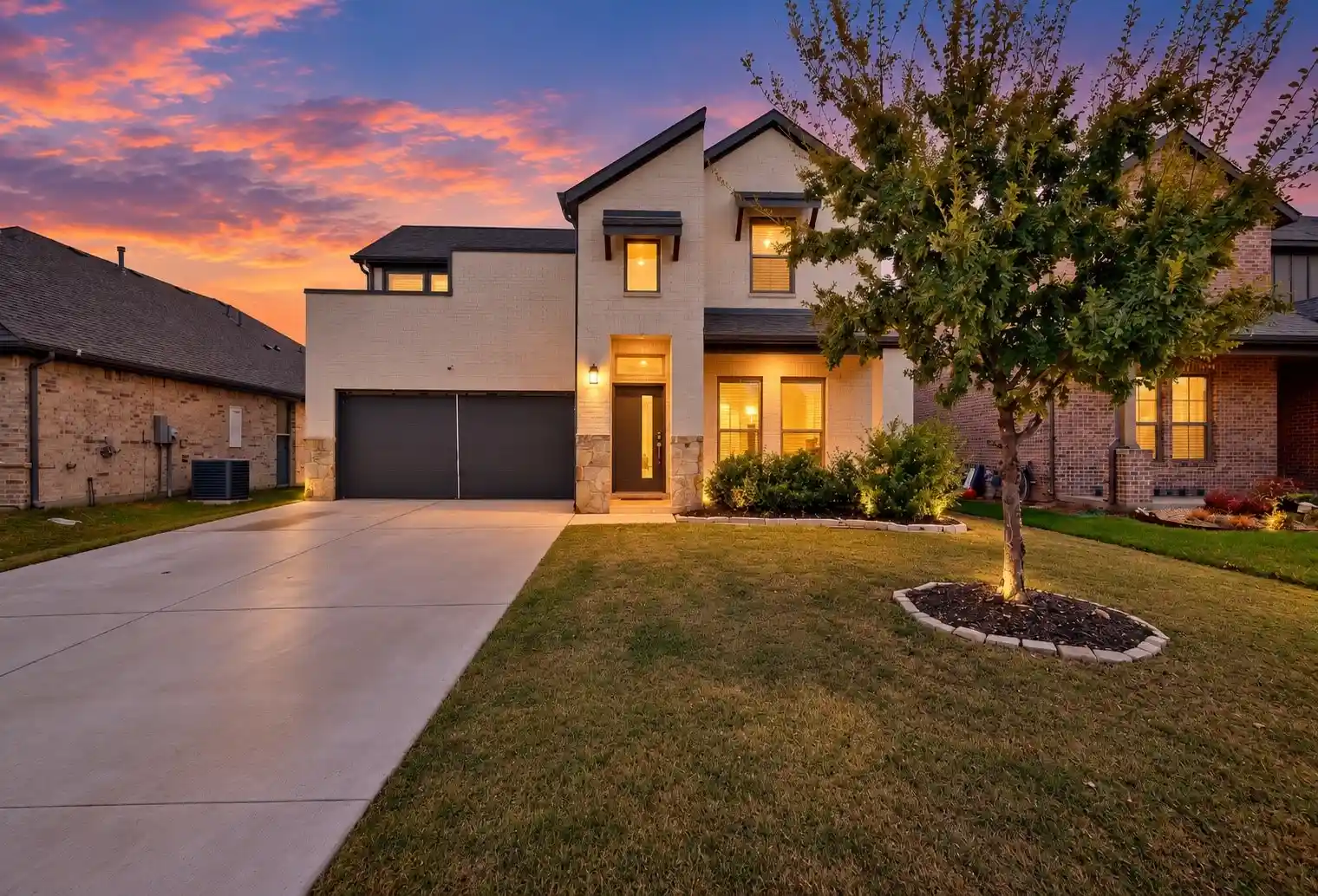 Single family home for sale at 640 Medinah Rd, Red Oak, TX 75154 | MLS# 21422420