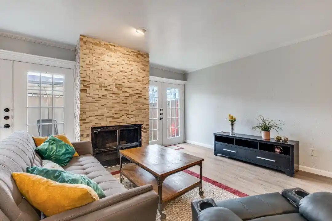 Condo for sale at 2816 Wycliff Ave, Dallas, TX 75219 | MLS# 21423603