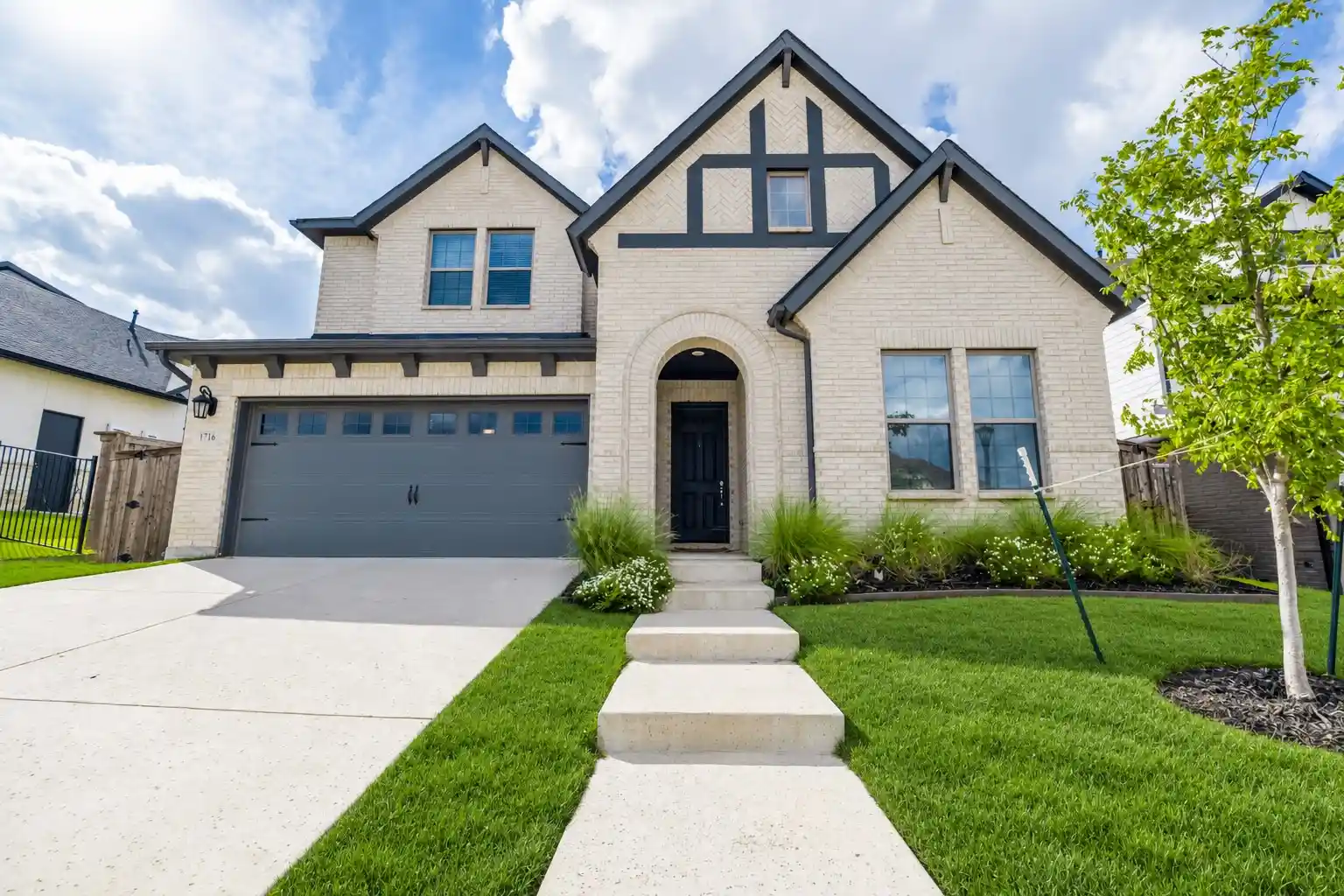 Single family home for sale at 1716 Purple Thistle Ln, Aledo, TX 76008 | MLS# 21423386 | Listing updated on 2026-10-30
