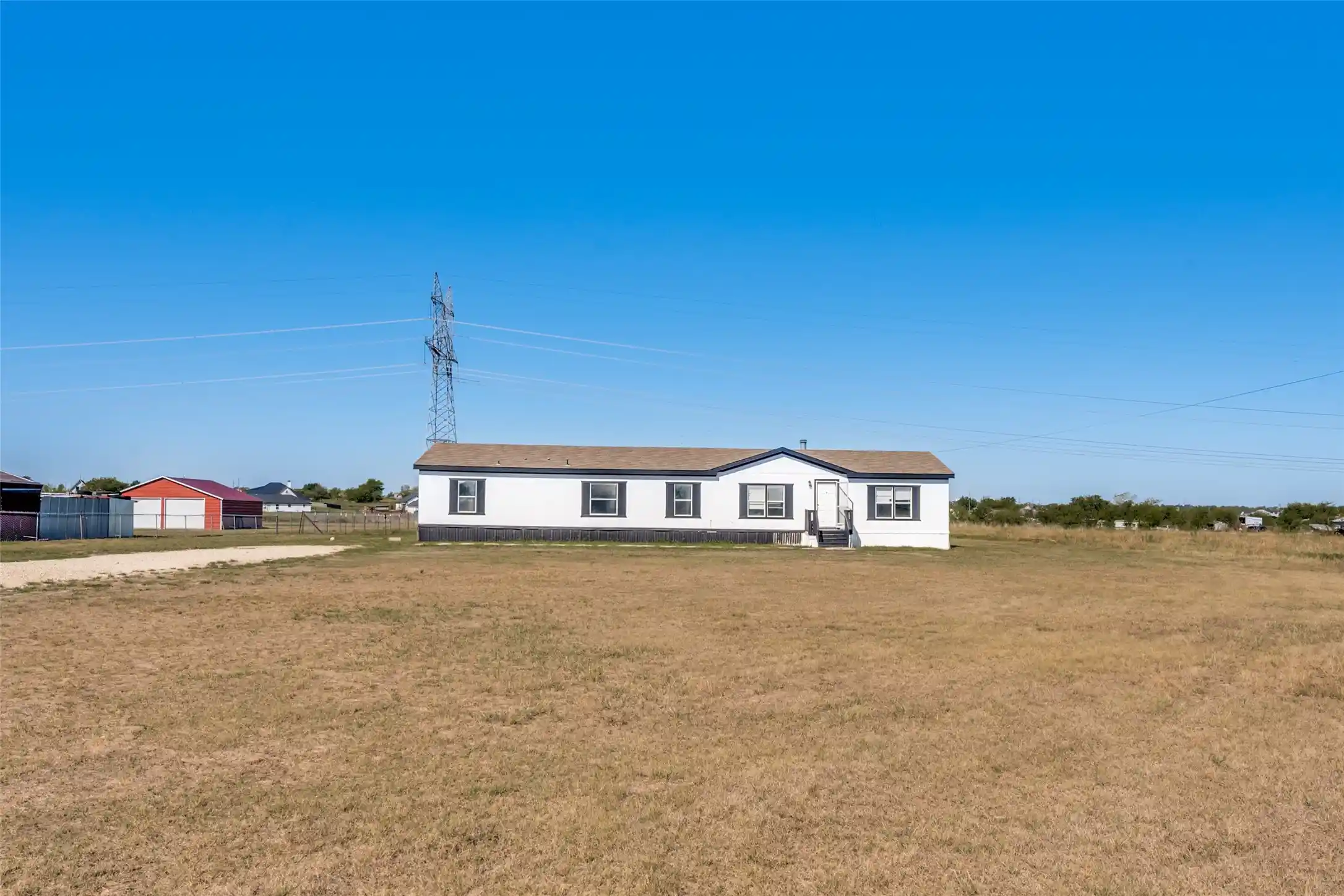 Photo 1 of Manufactured home for sale at 5721 Black Springs Ln, Joshua, TX 76058 | MLS# 21423711 | Listing updated on 2026-10-30