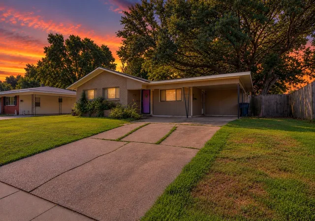 Single family home for sale at 2608 Douglas Dr, Bossier City, LA 71111 | MLS# 21423713