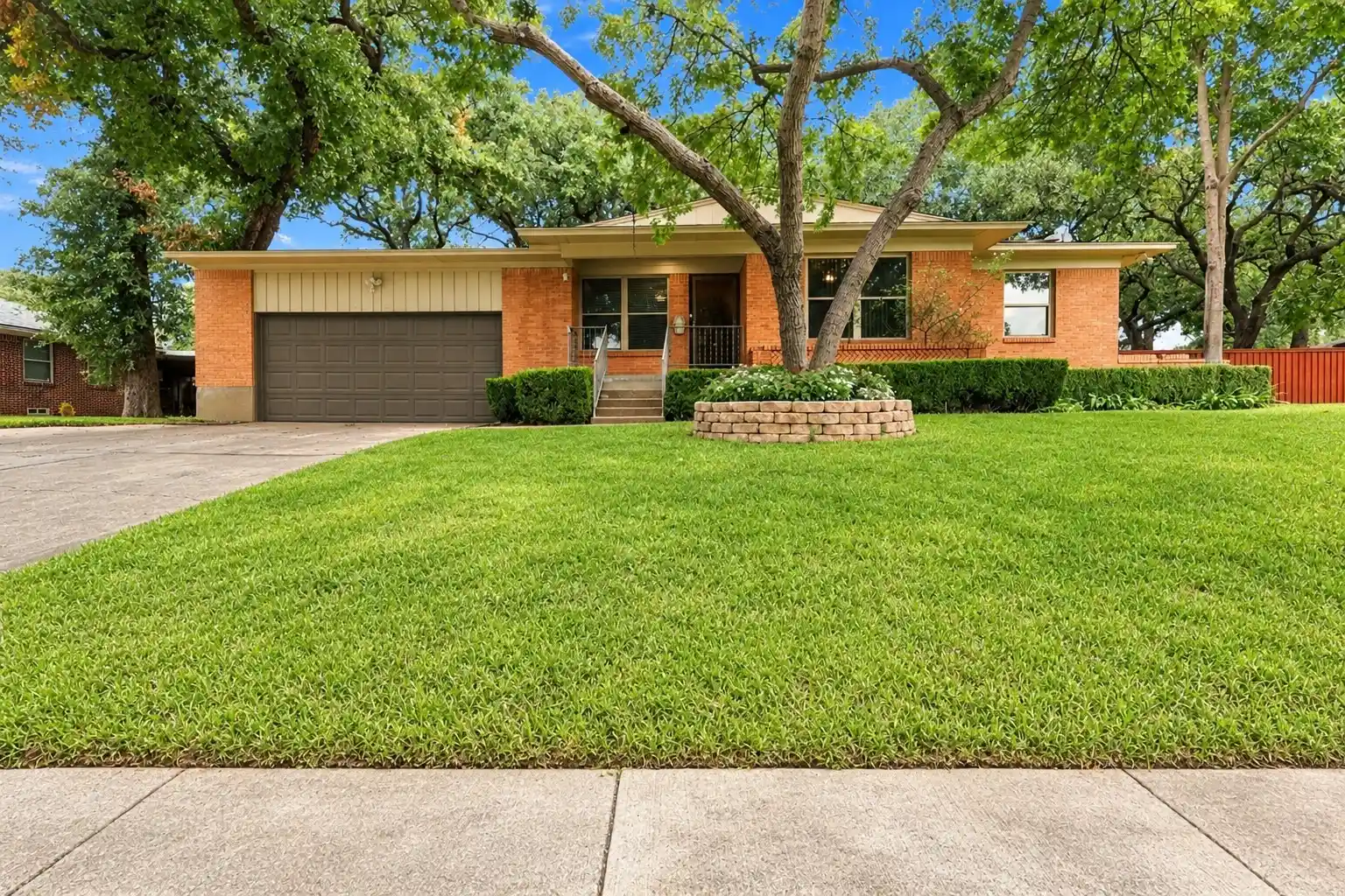 Single family home for sale at 1233 Fair Oaks Dr, Irving, TX 75060 | MLS# 21420693
