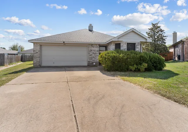 Single family home for sale at 236 Kings Way Ct, Rhome, TX 76078 | MLS# 21423441