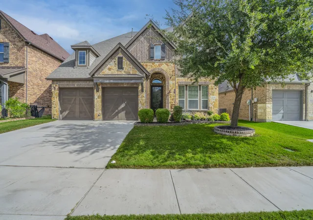 Single family home for sale at 10132 Haversham Dr, Fort Worth, TX 76131 | MLS# 21422396