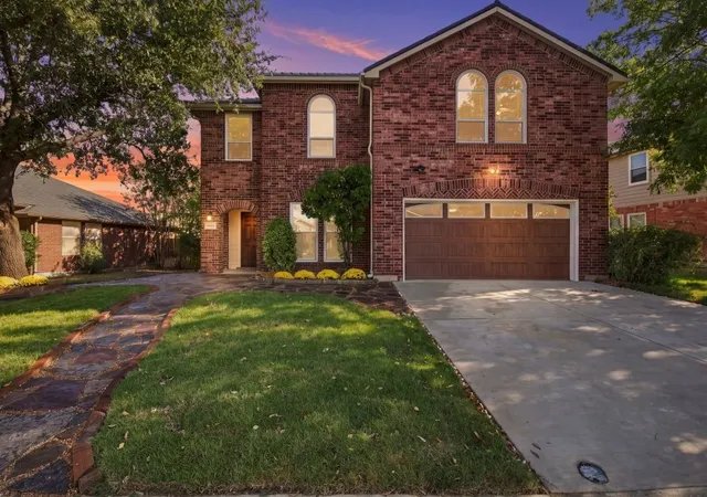 Single family home for sale at 13800 High Mesa Rd, Roanoke, TX 76262 | MLS# 21423791