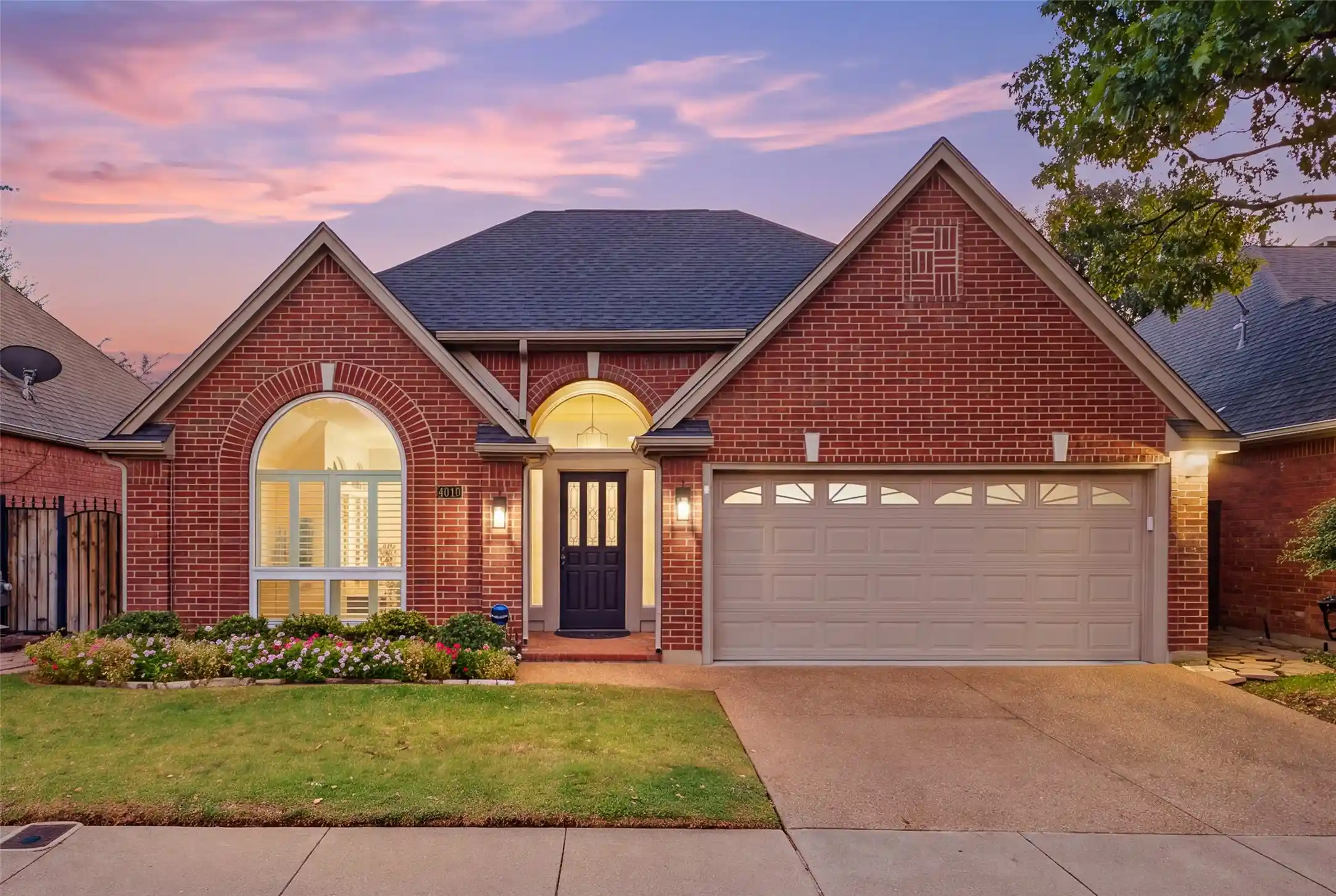 Photo 1 of Single family home for sale at 4010 Azure Ln, Addison, TX 75001 | MLS# 21421652 | Listing updated on 2026-10-30