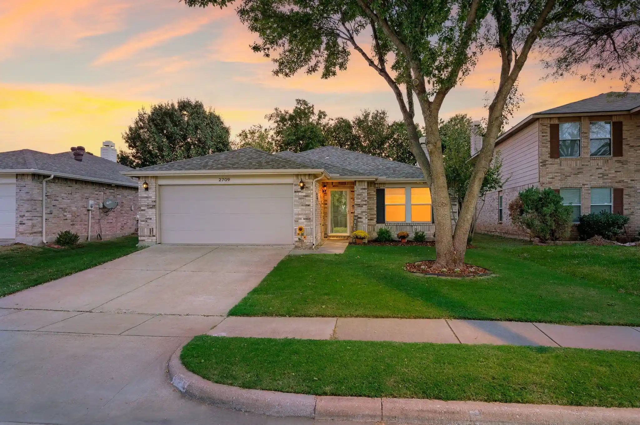 Single family home for sale at 2709 White Oak Dr, Little Elm, TX 75068 | MLS# 21422317