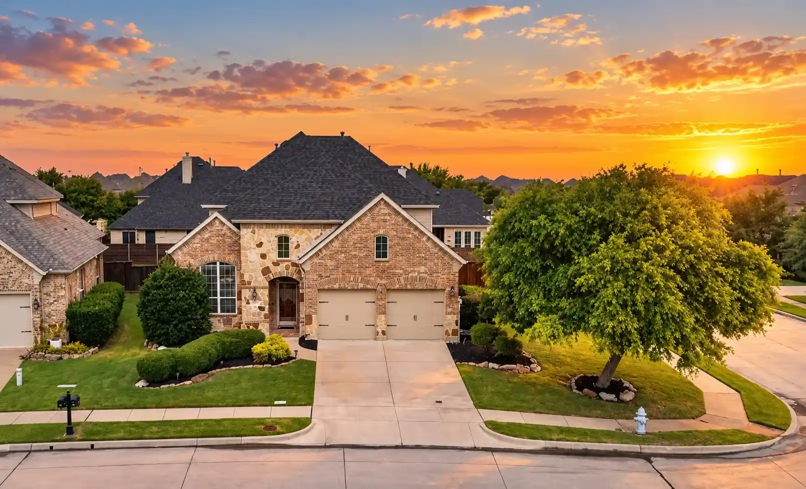 Single family home for sale at 1109 Cadbury Ln, Forney, TX 75126 | MLS# 21423371